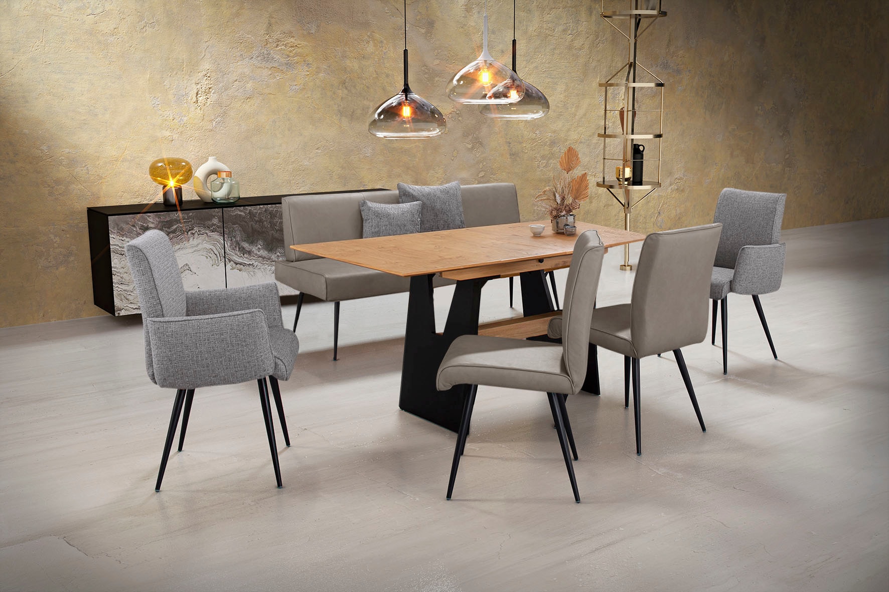 K+W Komfort & Wohnen Ensemble de salle à manger »Giacomo I« Banc rembourré, 2 chaises et 2 fauteuils avec accoudoirs, 6 cuis tlg. 2 chaises et banc, 2 fauteuils avec accoudoirs tissu 775, table 160 ou 180 cm