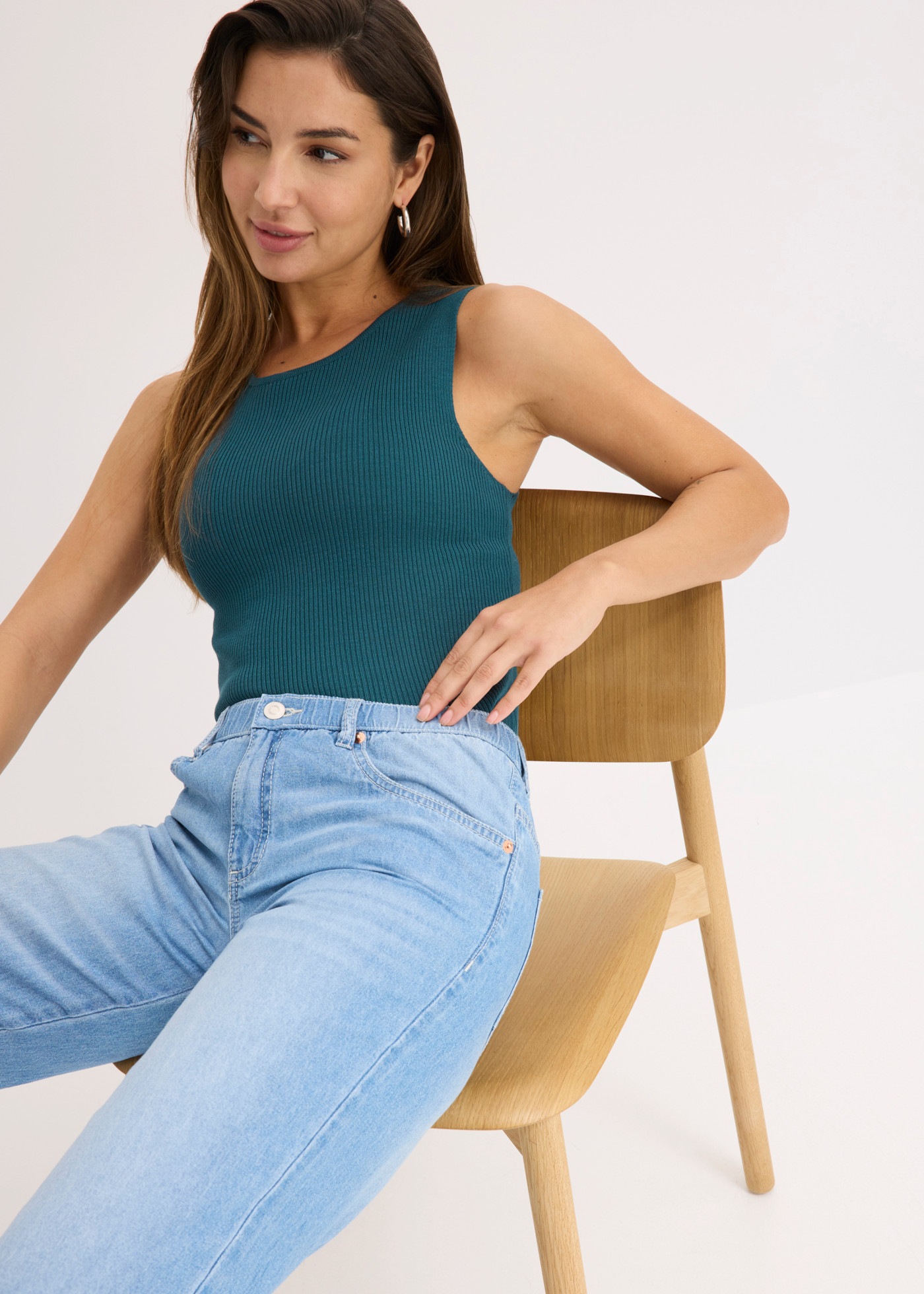 bonprix Straight-Jeans gerader Schnitt, Mid Waist, Cropped-Länge, Regular Fit