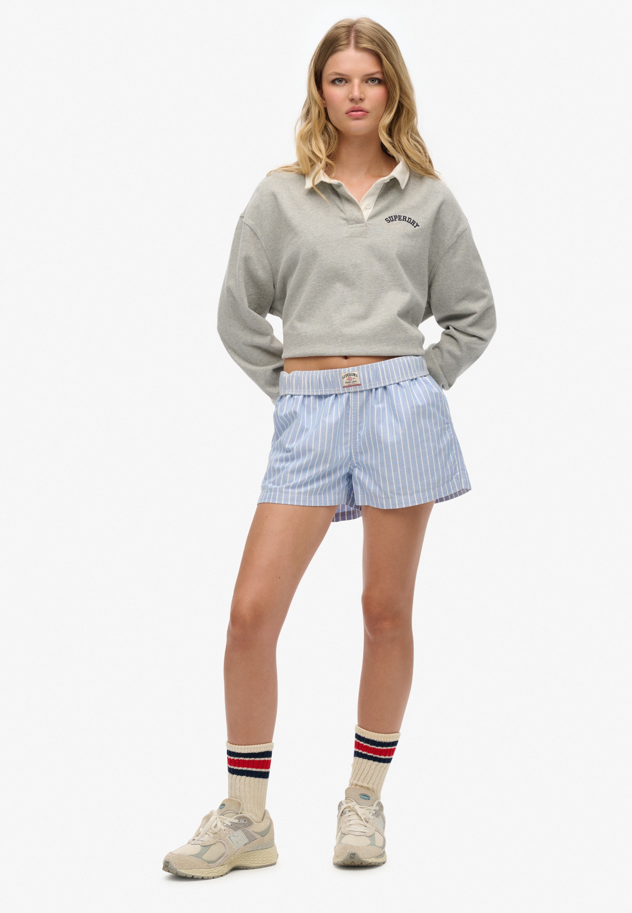 Superdry Shorts »COTTON STRIPE ELASTIC SHORT«  aus Baumwolle, Regular Fit, mit Gummizug, pflegeleichtes Webmaterial
