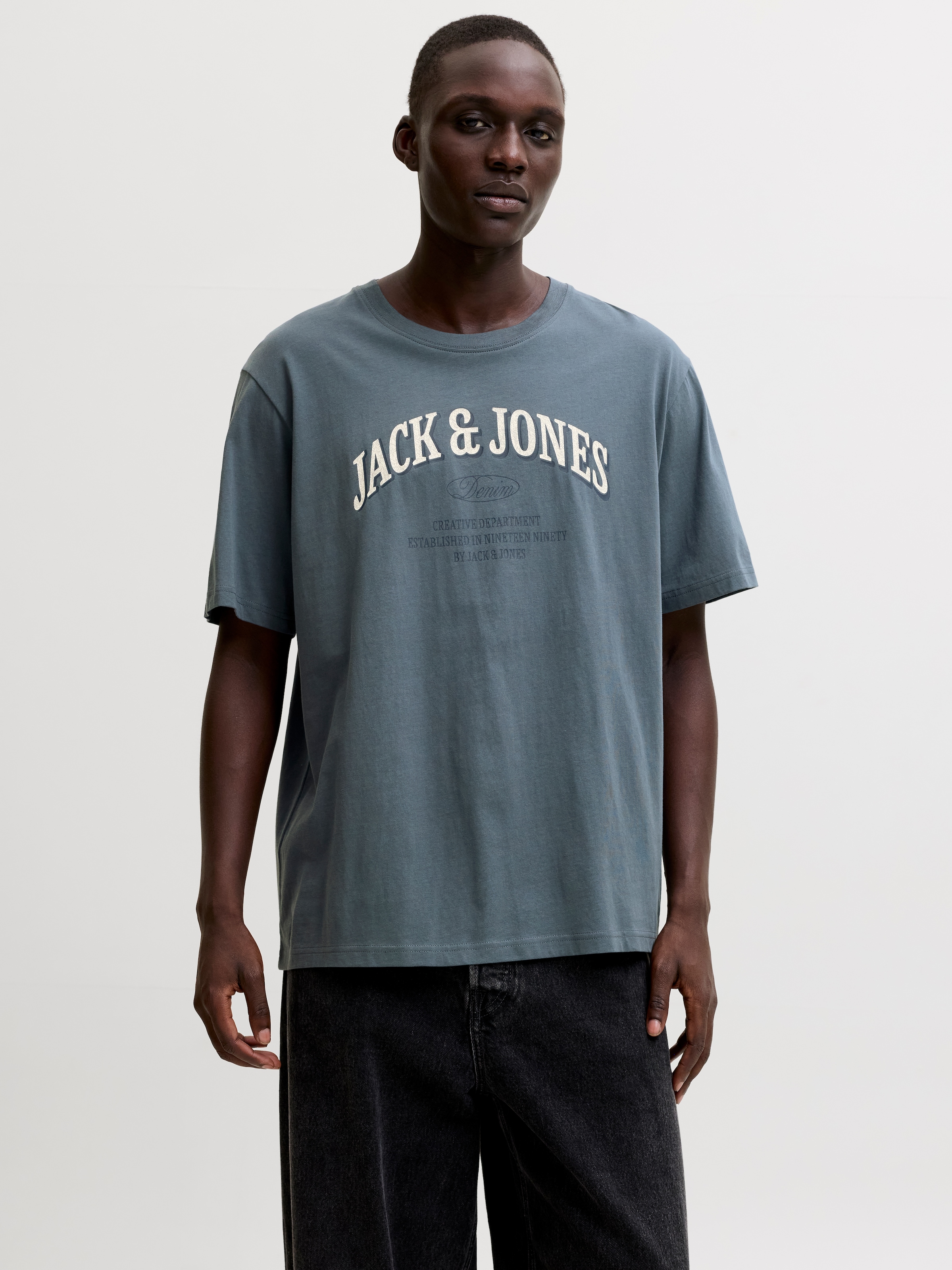 Jack & Jones T-Shirt »JJEDENVER LOGO TEE SS O-NECK SN« Baumwolle, relaxed fit