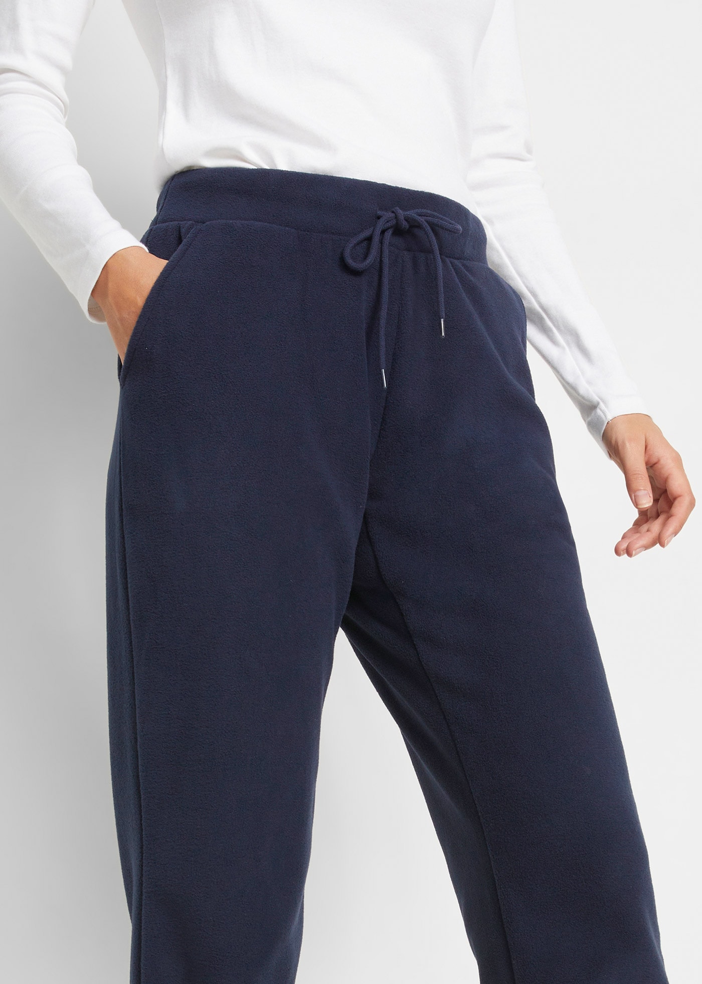 bonprix Pantalon à enfiler »Schlupfhose mit Bequembund«  aus Polyester, mit Taschen, Regular Fit, mit Bequembund