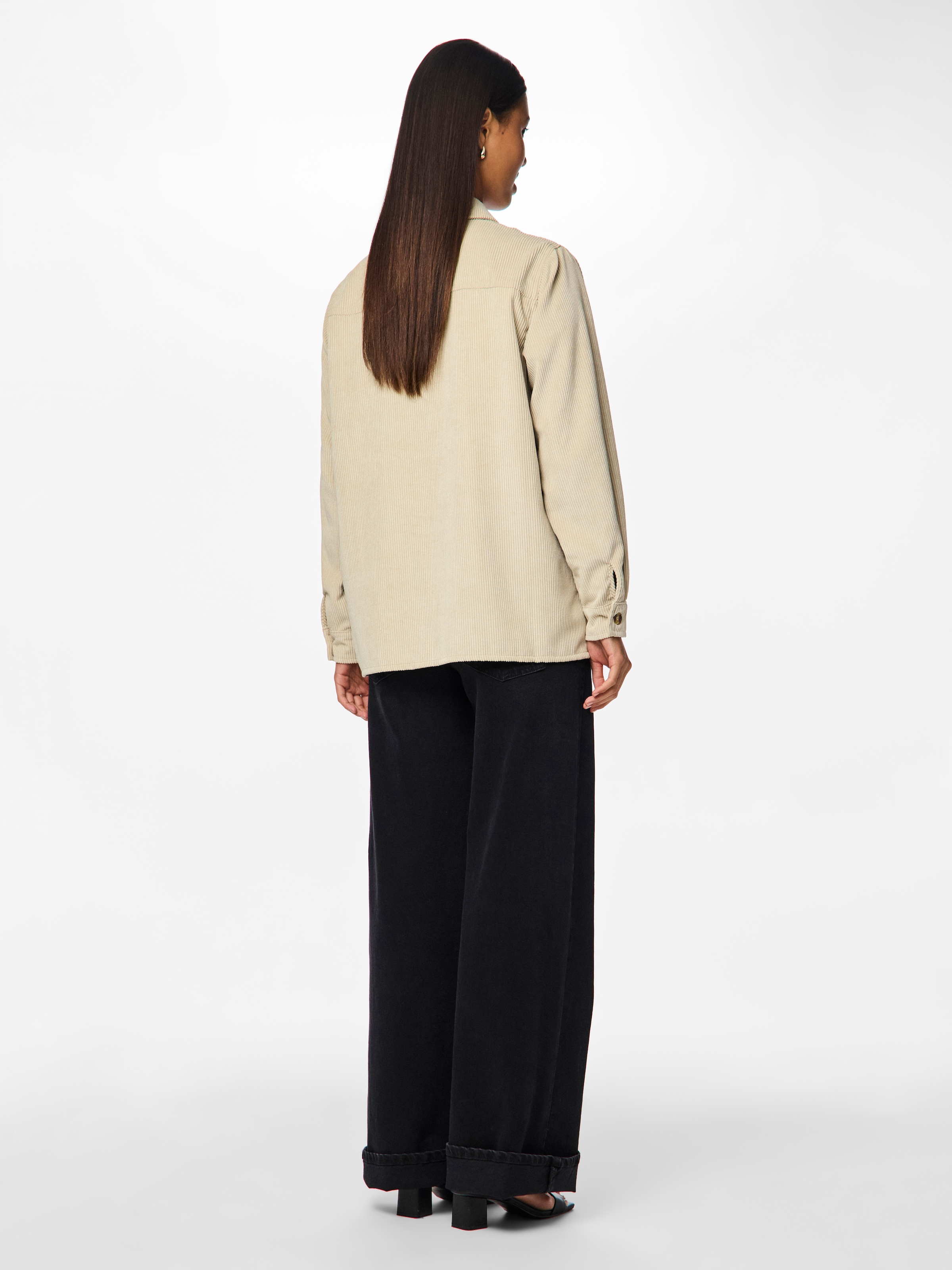pieces Blouse chemise »PCEFFI LS SHIRT WVN NOOS« mélange de matières, coupe ample