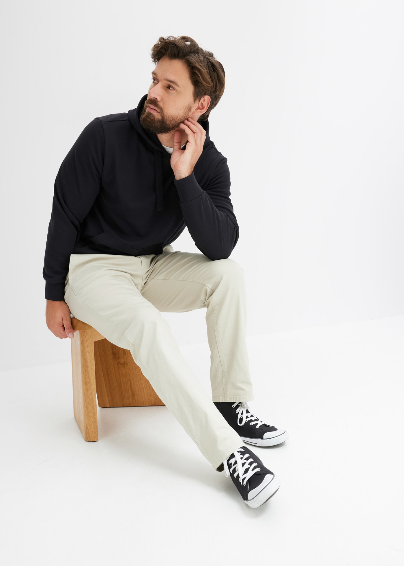 bonprix Sweat à capuche »Hoodie«, Regular Fit, mit Kapuze, angenehme Baumwollmischung
