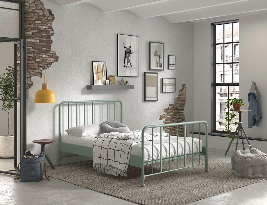 Vipack Lit en métal »Bronxx, standfest gebaut, gradlinige Optik in zeitlosem Design« Disponible en 2 tailles et différentes couleurs,  incl. sommier à lattes, traverse centrale et repose-pieds sous la surface de couchage