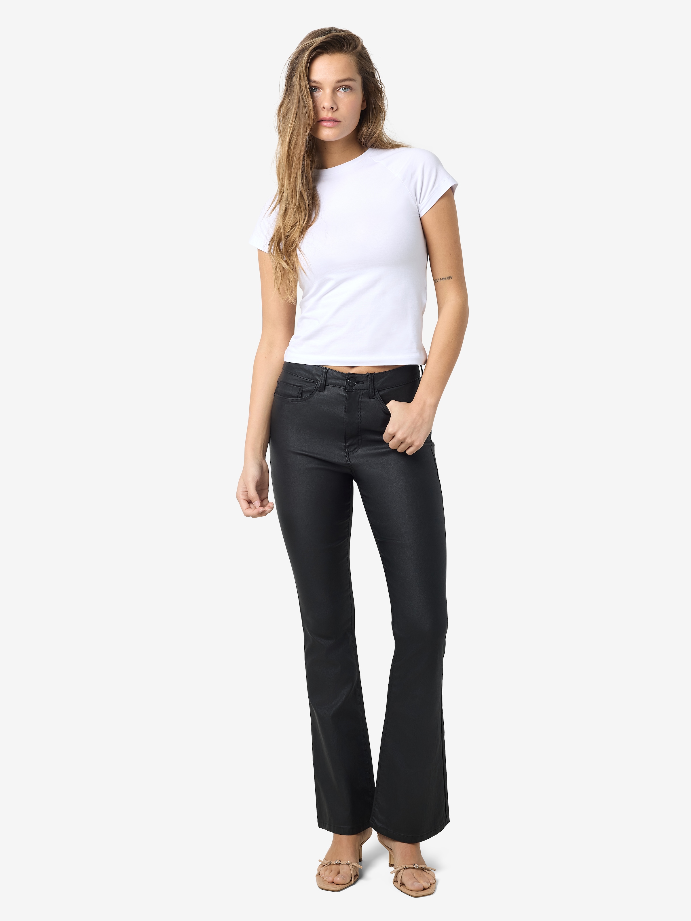 Noisy may Pantalon imitation cuir »NMSALLIE HW FLARE COATED PANTS NOOS«