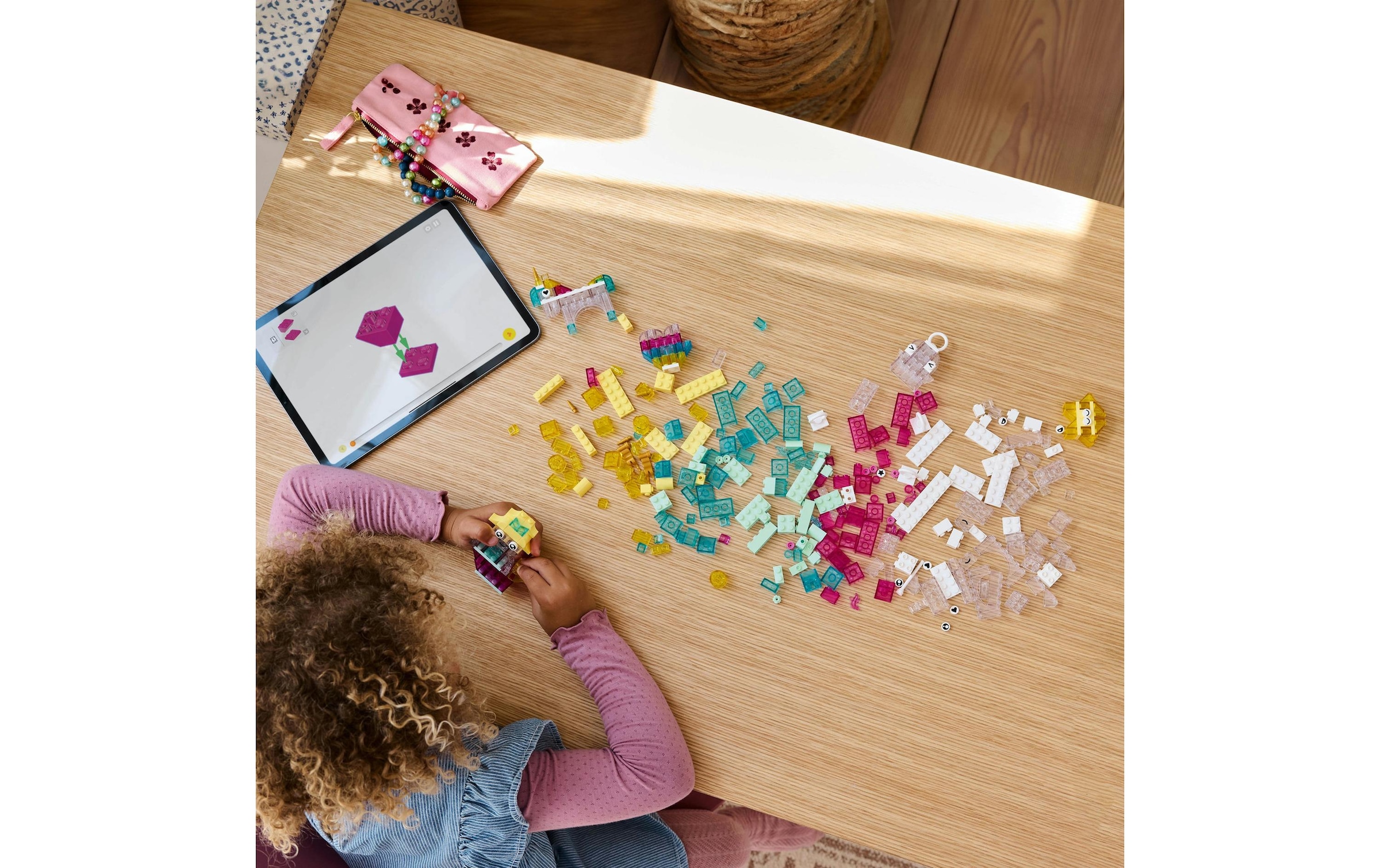 LEGO® Spielbausteine »Zauberbox mit durchsichtigen Steinen 11040«
