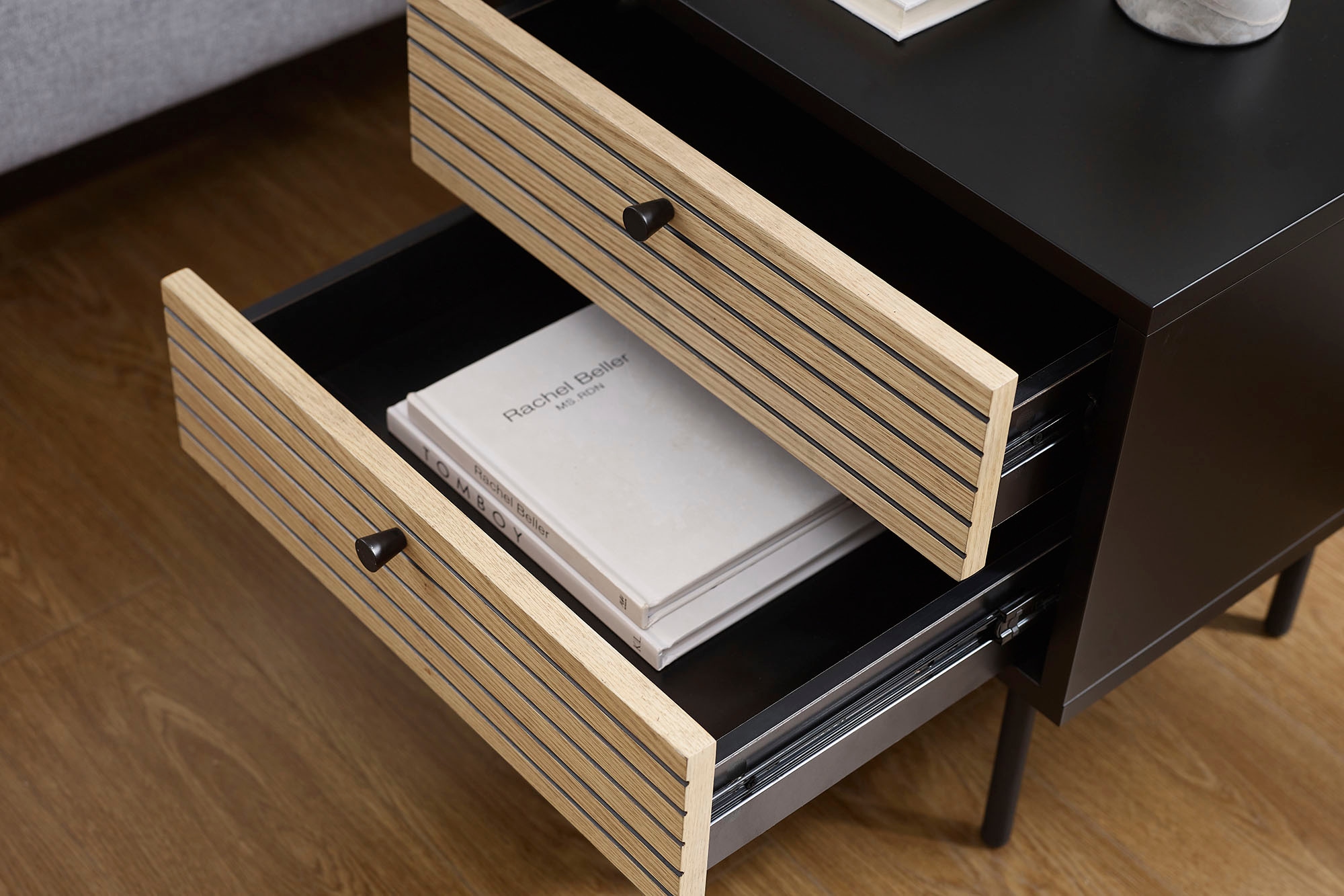 SalesFever Table de nuit »Torsby Charmanter Nachtisch« Ästhetik trifft Funktion im Scandi Design