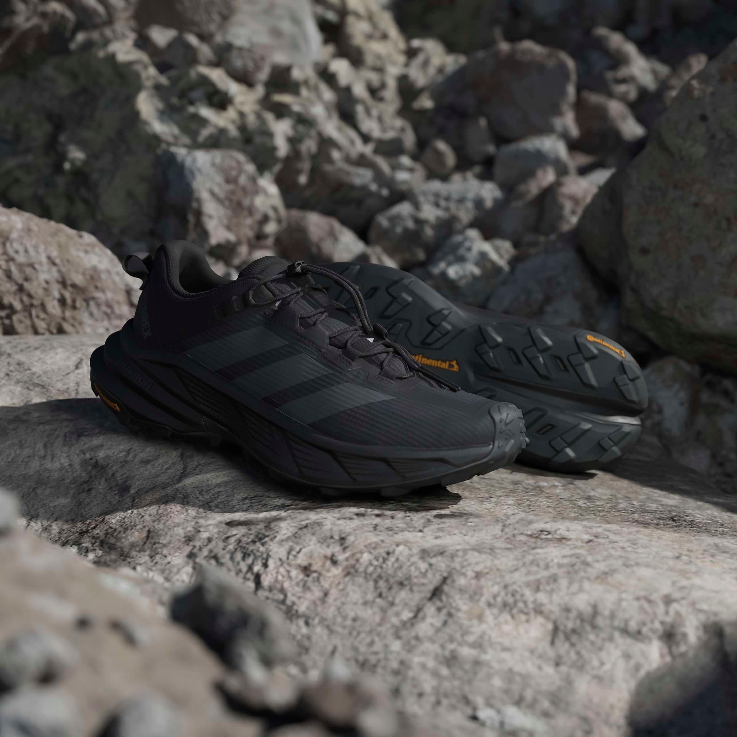 adidas TERREX Chaussure de randonnée »FREEHIKER SL GORE-TEX«  imperméable grâce à la membrane Gore-Tex