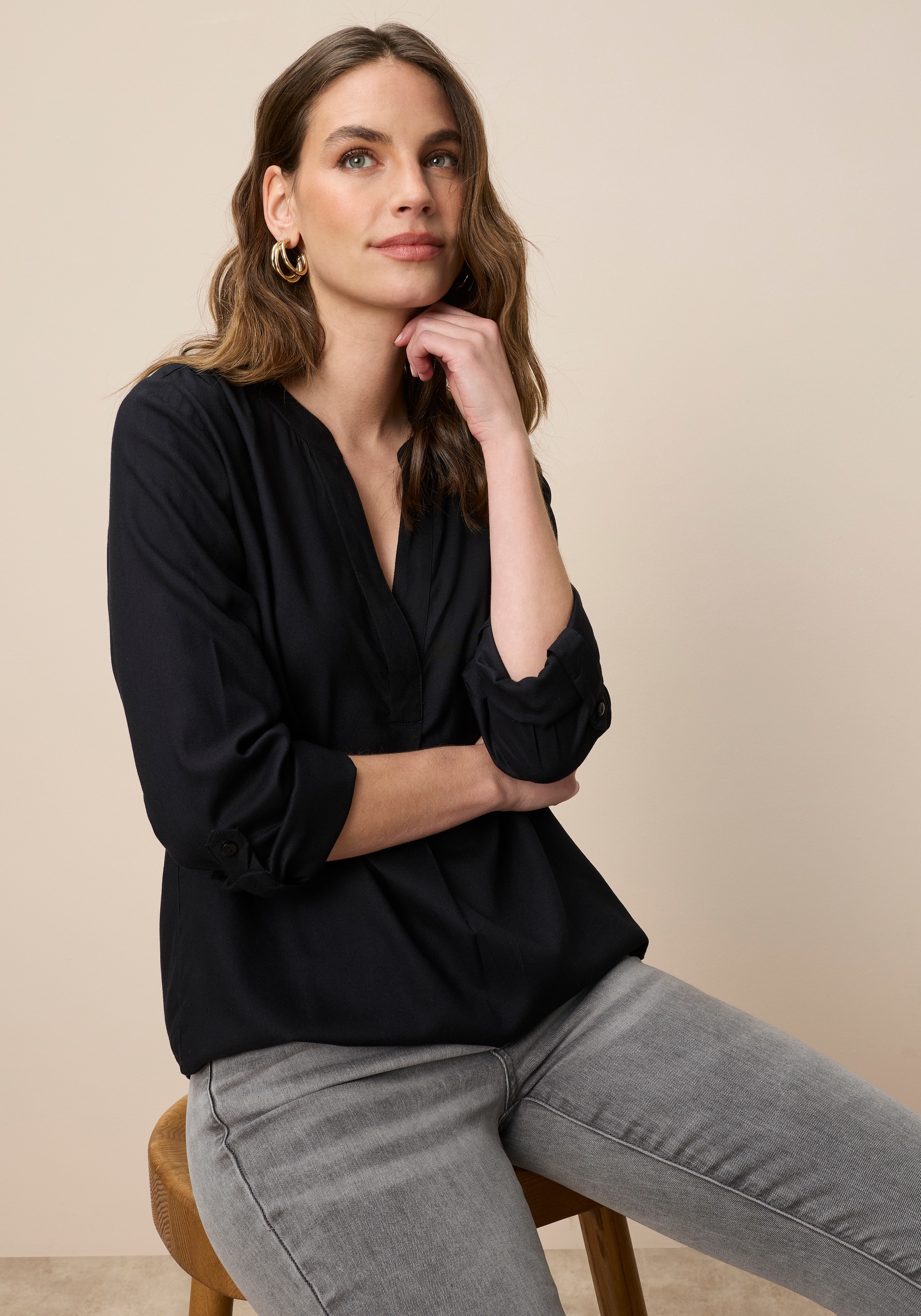 Tamaris Schlupfbluse mit Krempelärmeln und Taschen