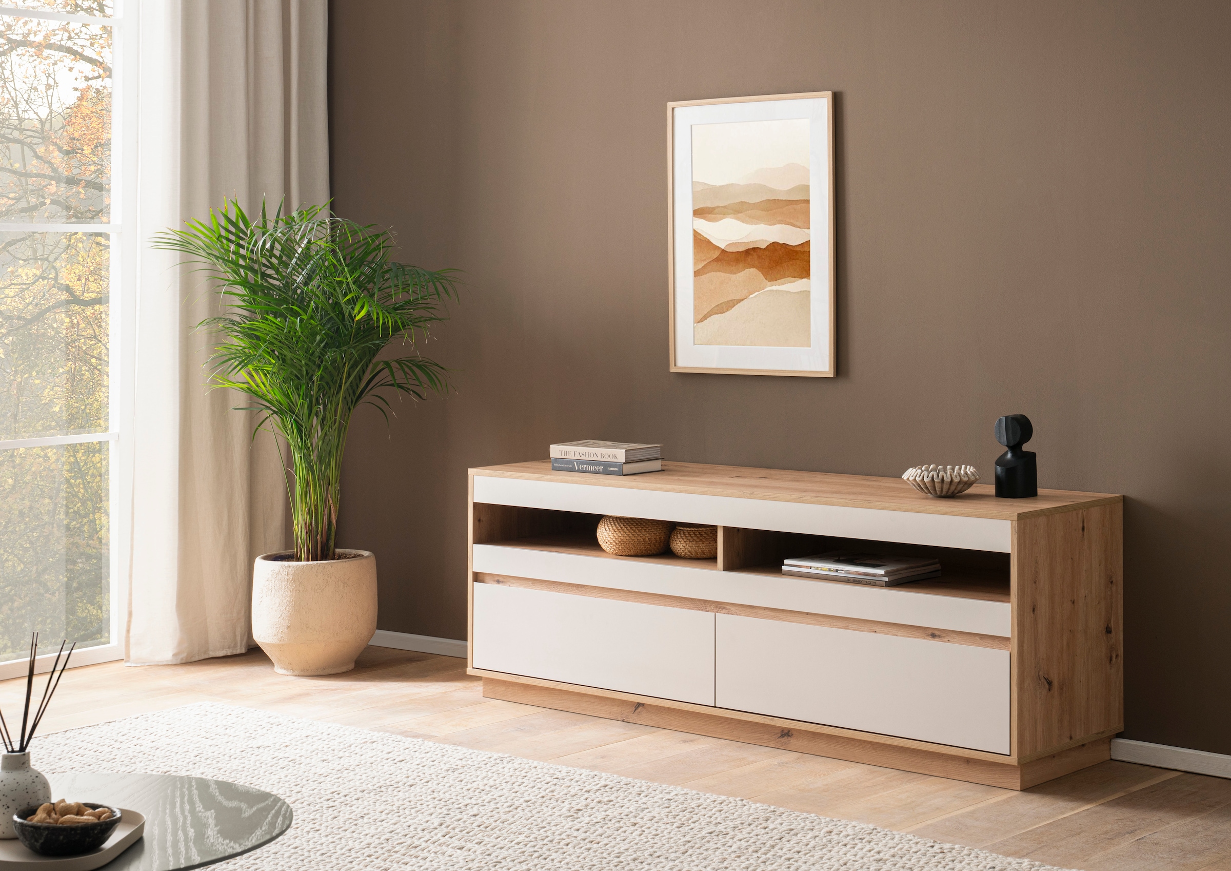 Home affaire Table basse »Sonora, moderner TV-Unterschrank, Kommode in Eiche Artisan, TV-Schrank« filigrane Rahmenoptik, ausreichend Stauraum, vielseitig einsetzbar