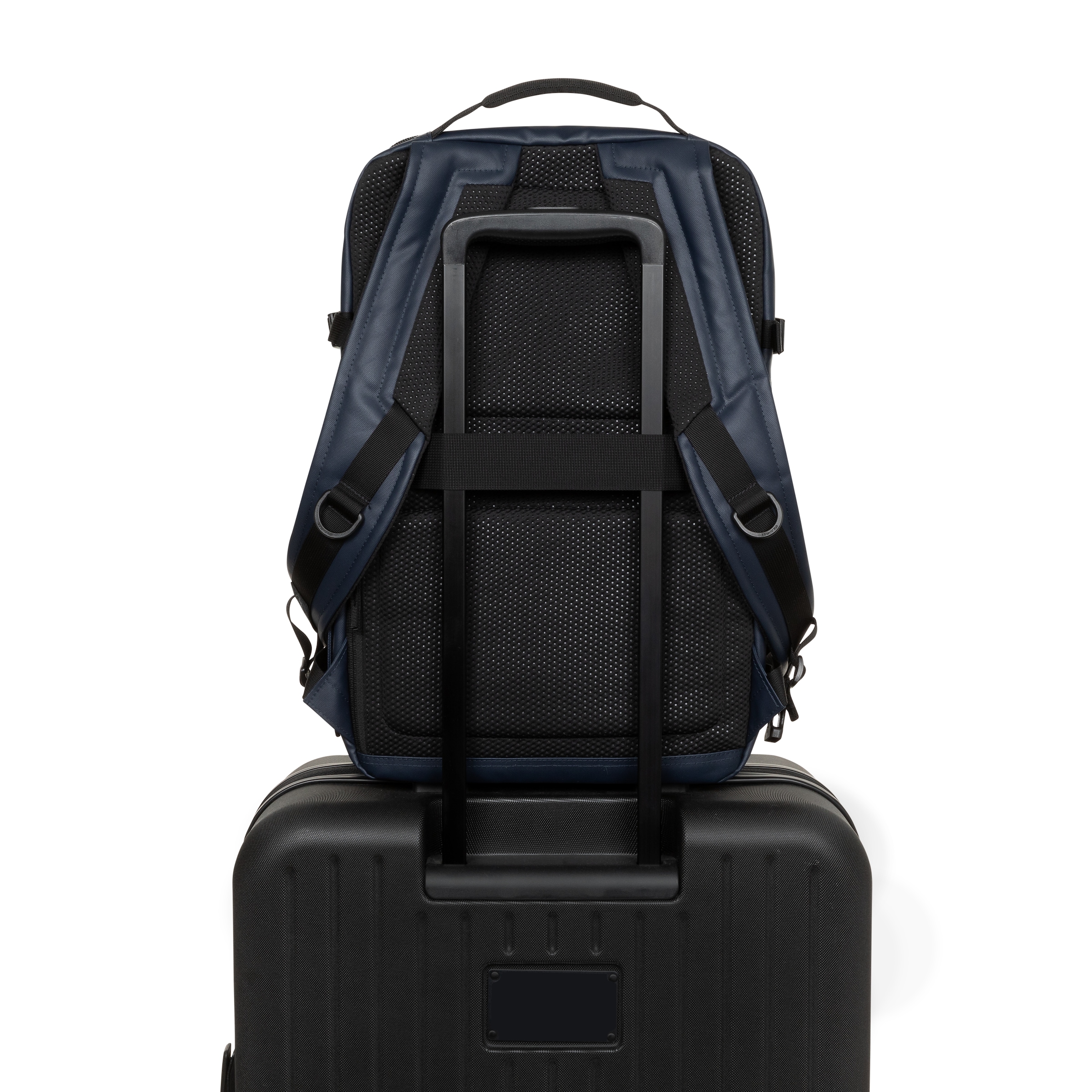 Eastpak Laptoprucksack »TECUM M« Unisex Businessrucksack mit 15" Laptopfach & 4 leichtgängigen Rollen