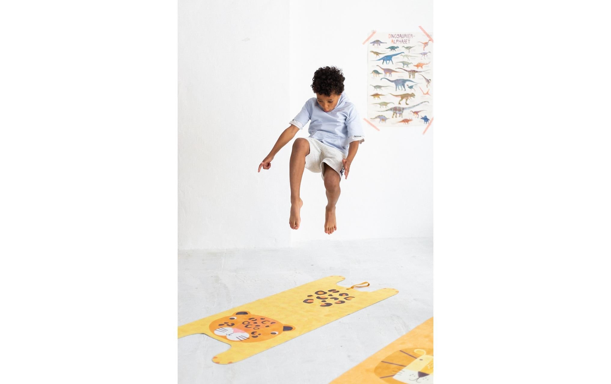   Spielmatte »Yogitier Luka der Leopard Naturkautschuk 155 x 60 cm«