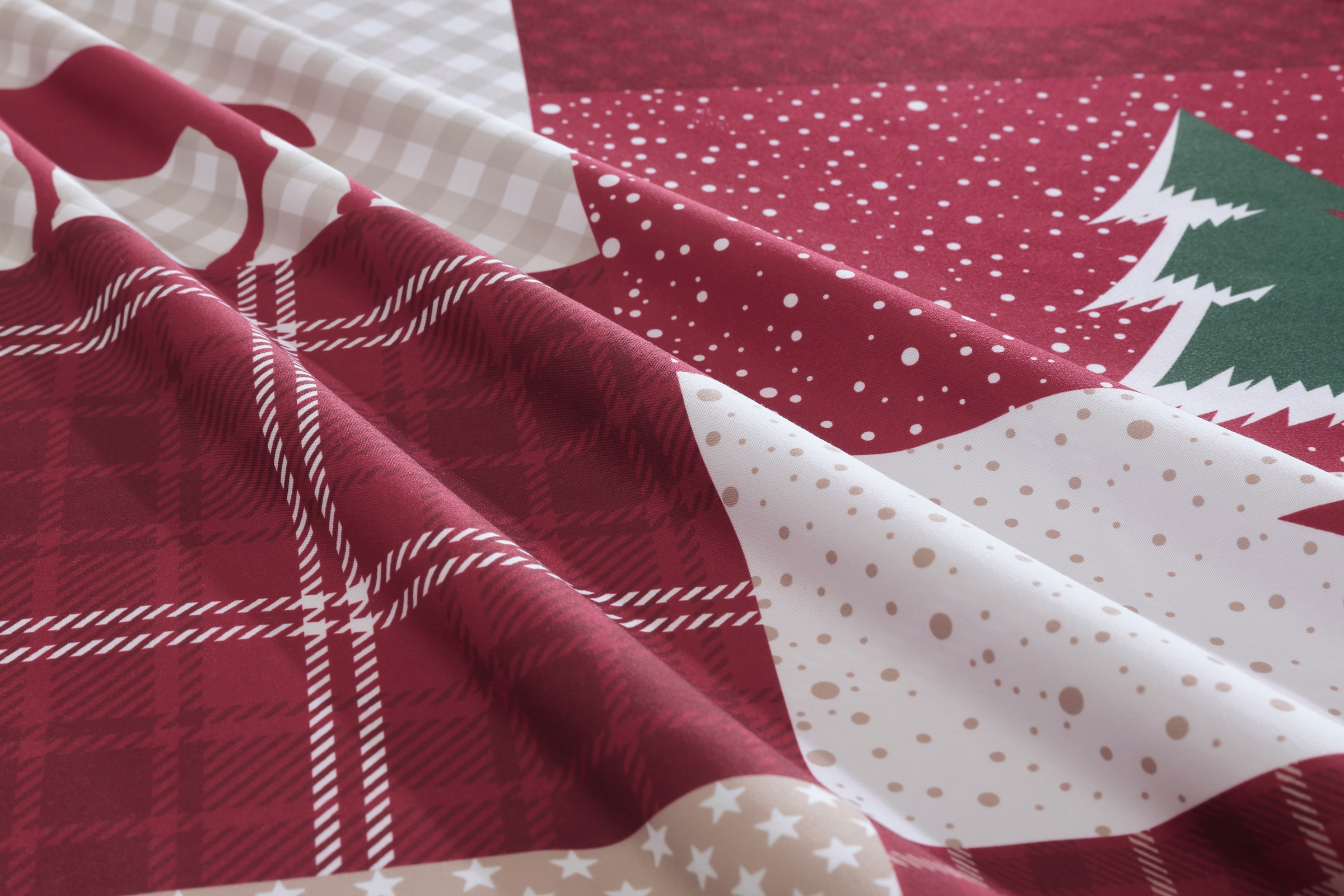 Home affaire Bettwäsche »Nicholas« 2 tlg. Weihnachtsbettwäsche, Winter, in 3 Qualitäten verfügbar