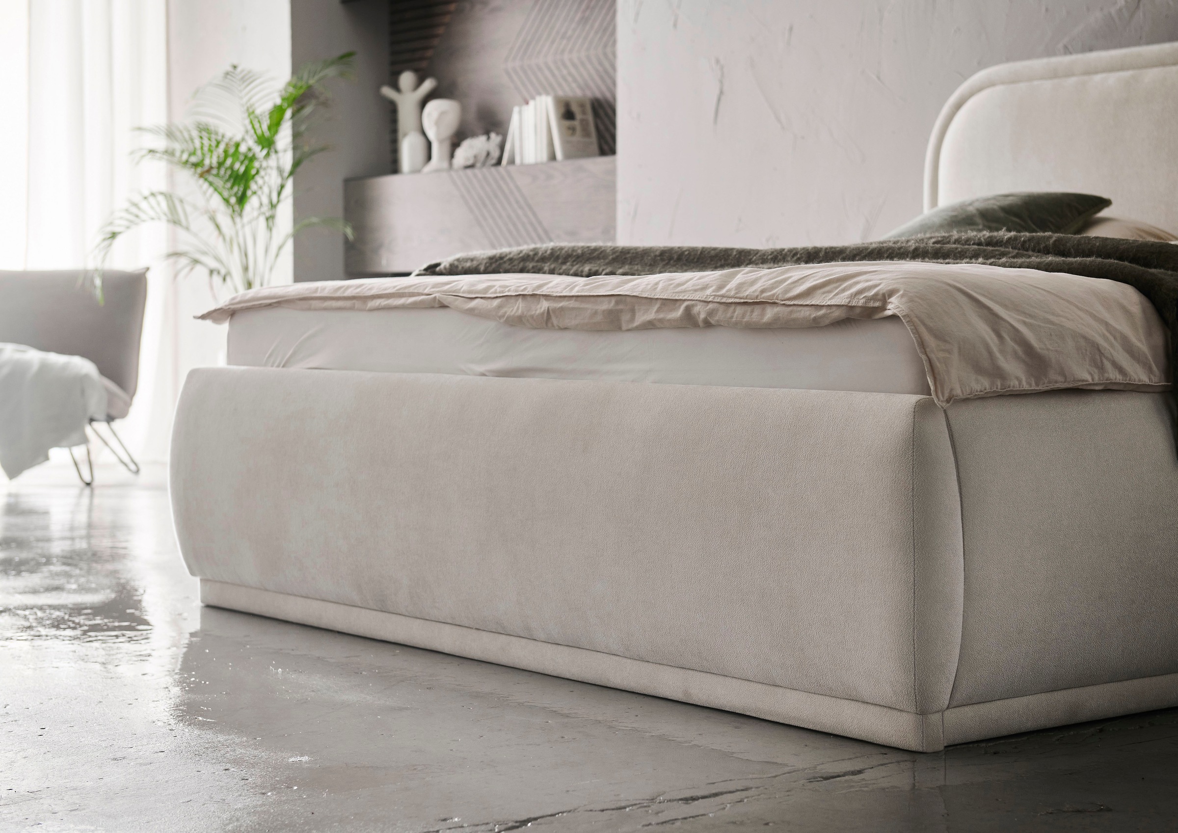 meise.möbel Lit rembourré »SOMA erhältlich in den Breiten 160 & 180cm, wahlweise mit Bettkasten« disponible en plusieurs couleurs