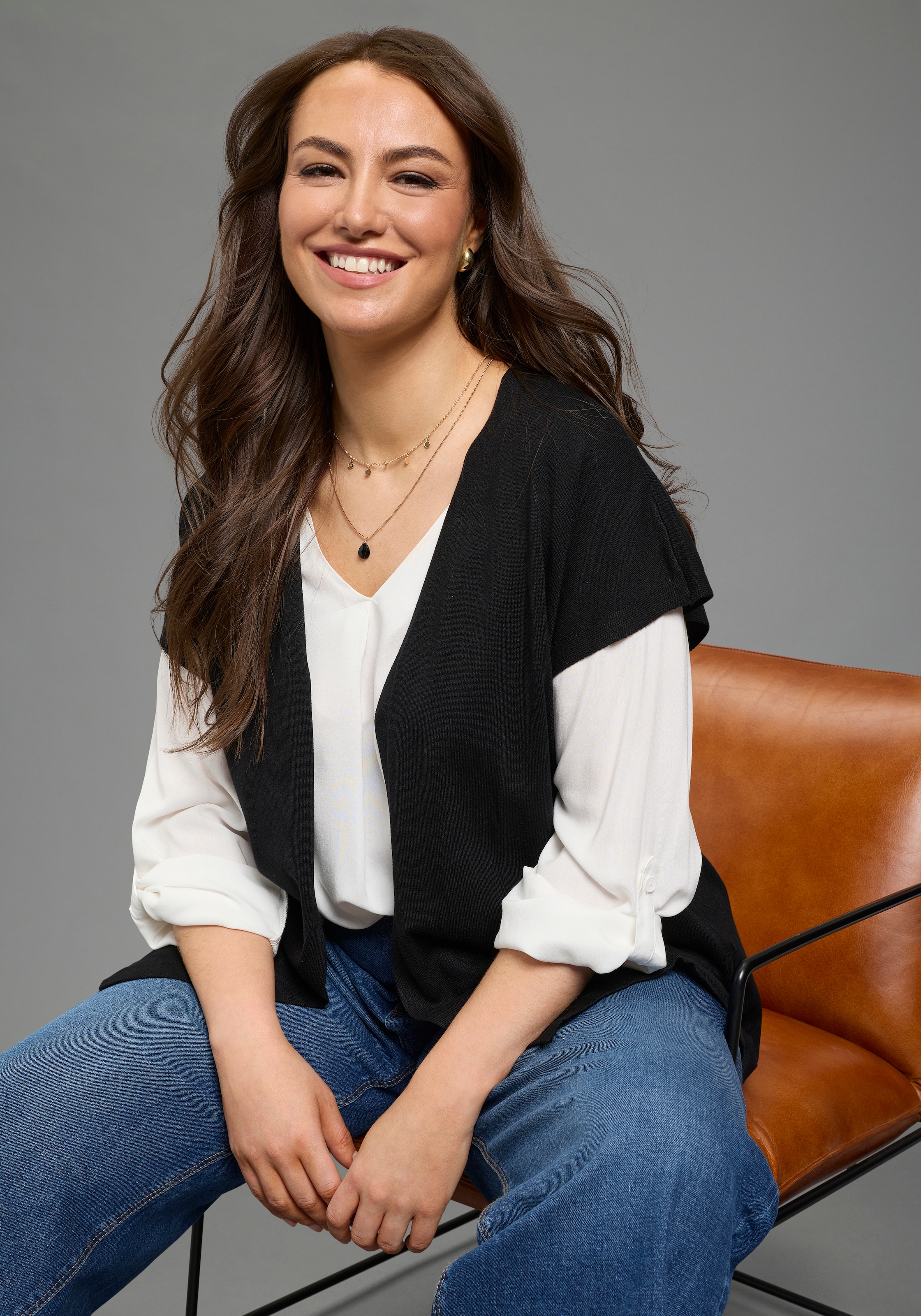 Laura Scott CURVE Strickjacke mit lässigem, figurschmeichelndem Schnitt