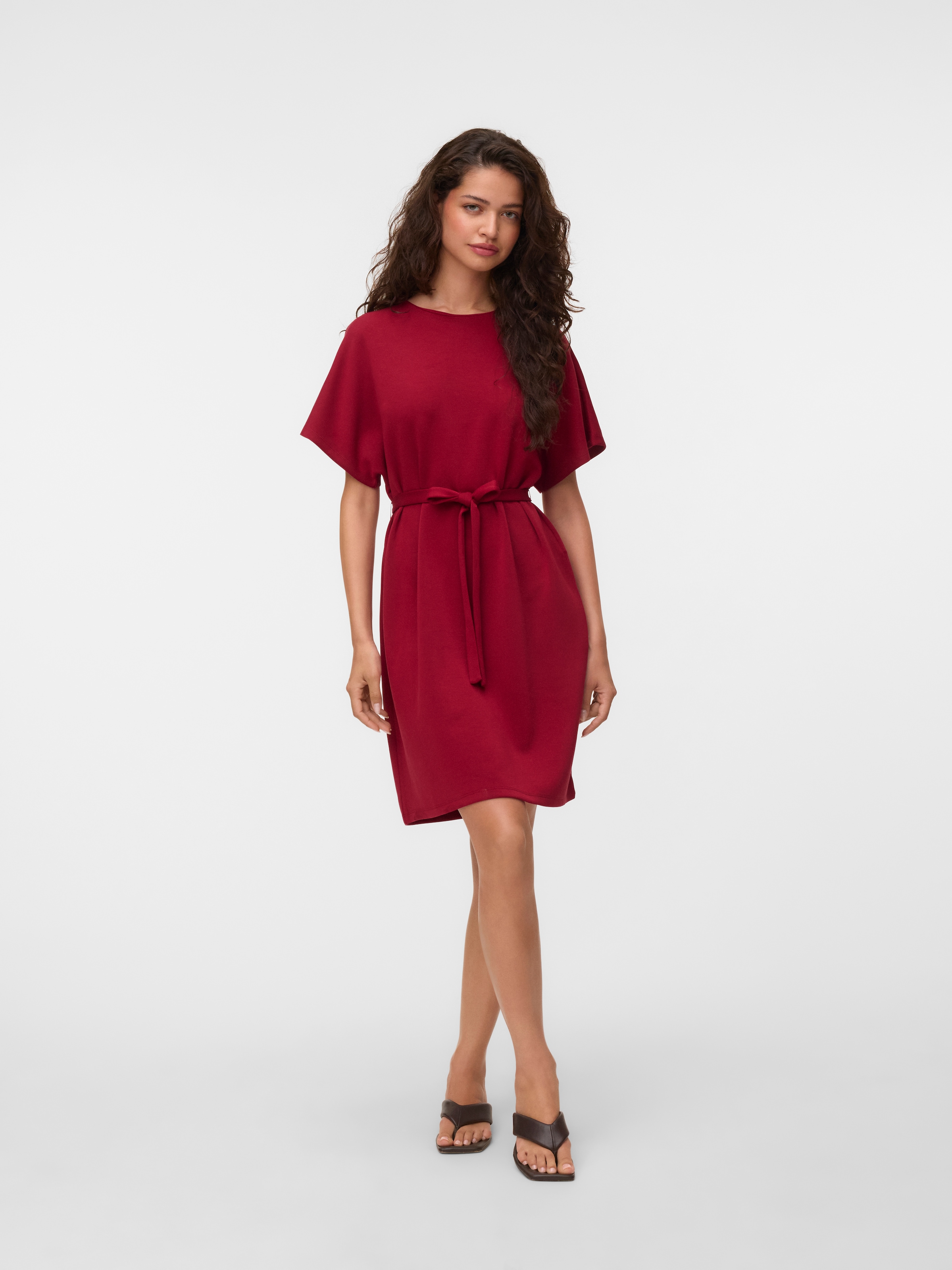 Vero Moda Mini-robe »VMELLA 2/4 SHORT DRESS JRS« mélange viscose, coupe régulière