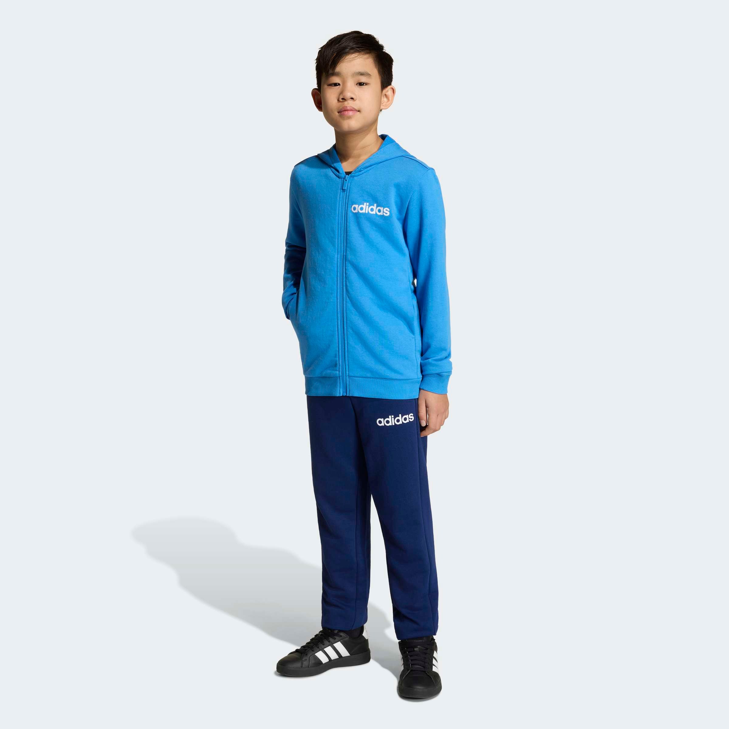 adidas Sportswear Combinaison d'entraînement »ESSENTIALS KINDER« 2 pièces zweiteilig, aus Baumwolle und Polyester, weiches French Terry