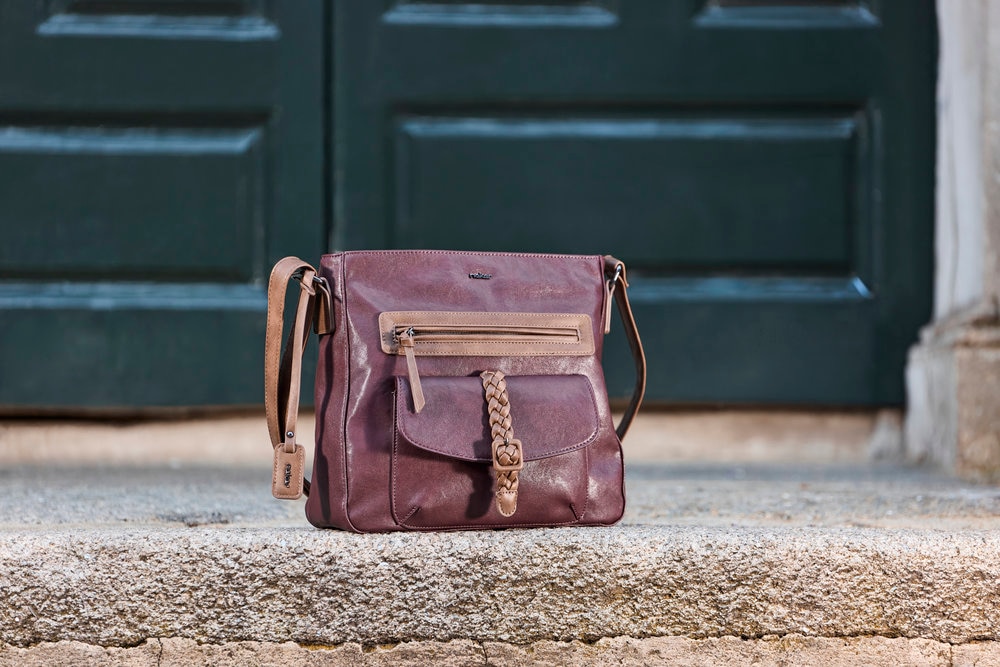 Rieker Sac à bandoulière Sac à épaule pour femme, poche avant avec fermeture à lanière tressée