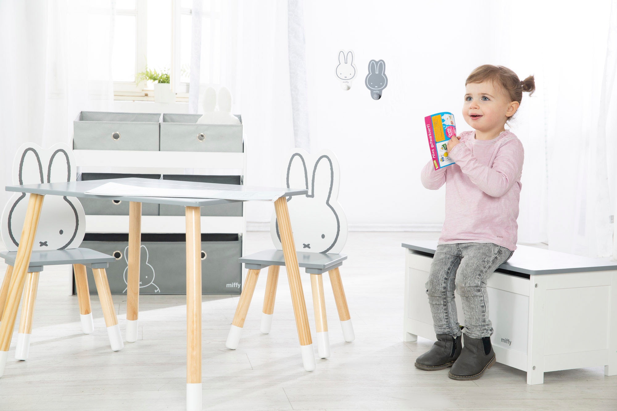 roba® Kinderregal »miffy®, grau« inklusive 5 Stoffboxen in 2 Grössen