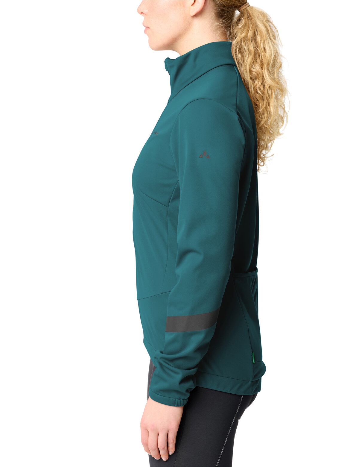 VAUDE Veste softshell »WOMEN'S MATERA SOFTSHELL JACKET III« Pour le cyclisme et le vélo de ville, respirant, coupe-vent