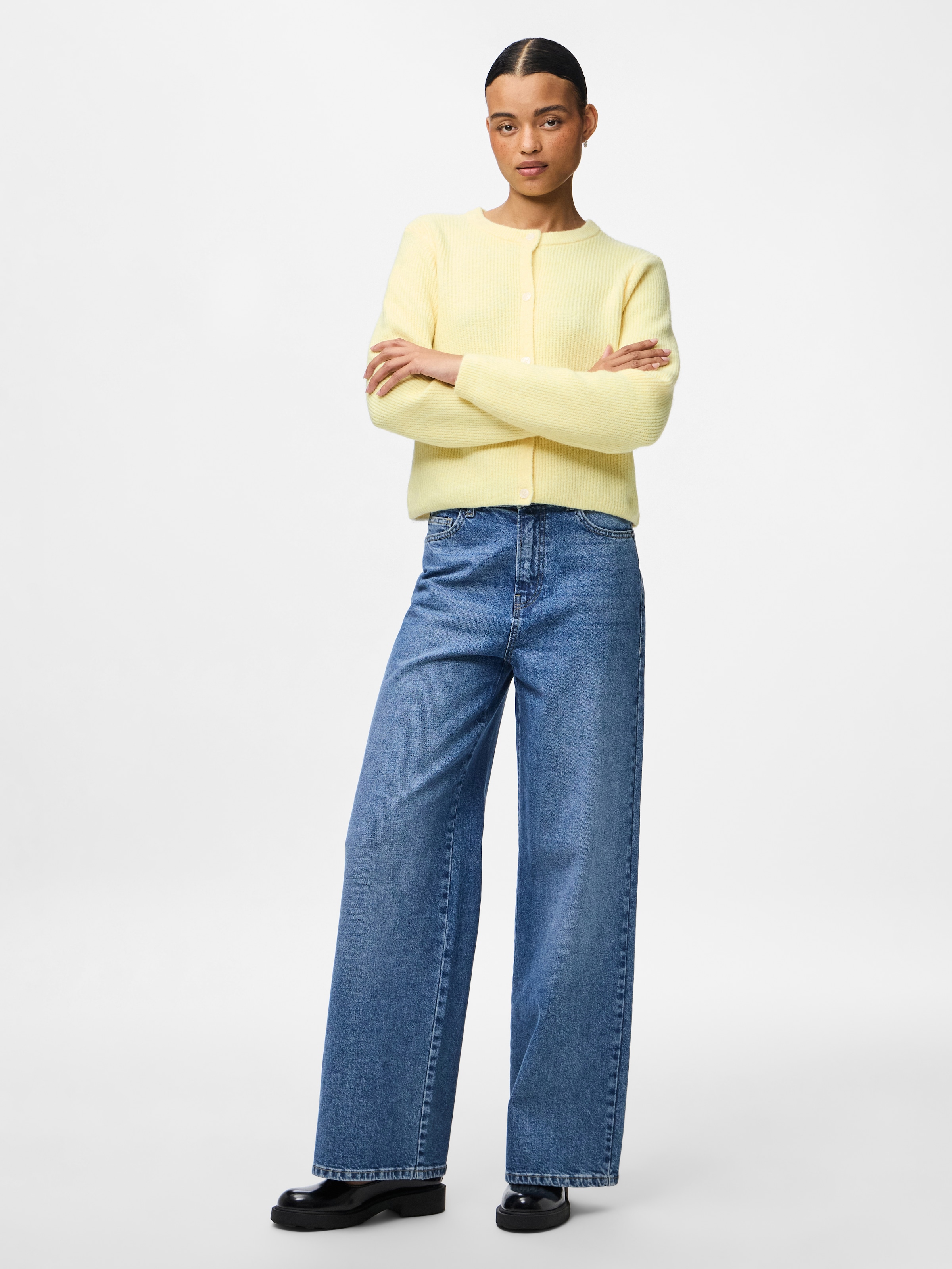 pieces Veste en tricot »PCSILLY LS O-NECK KNIT CARDIGAN NOOS BC« mélange de matériaux, coupe régulière