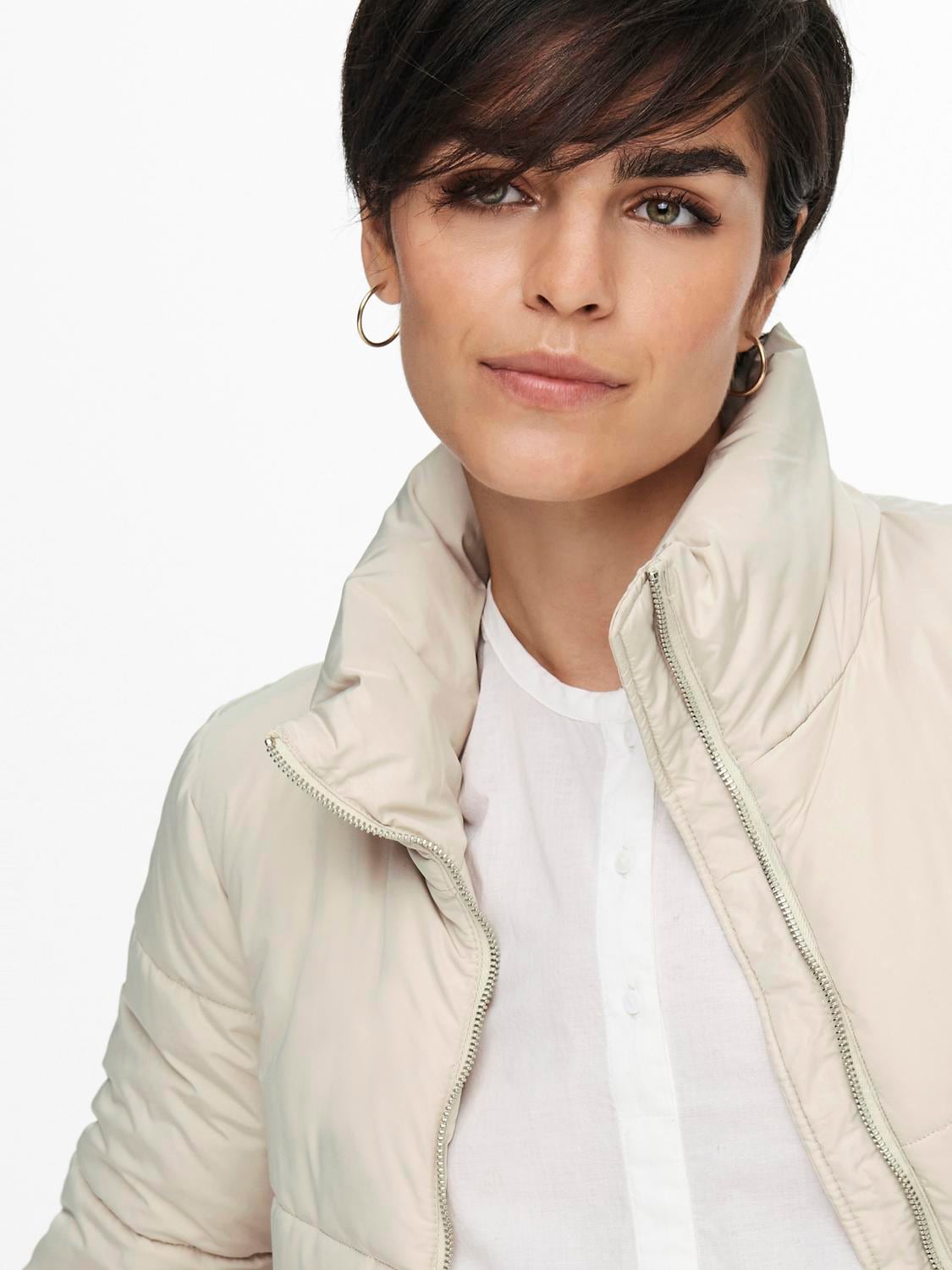 JDY Veste matelassée »JDYNEWERICA LIFE SHORT PADD JKT OTW NOOS«