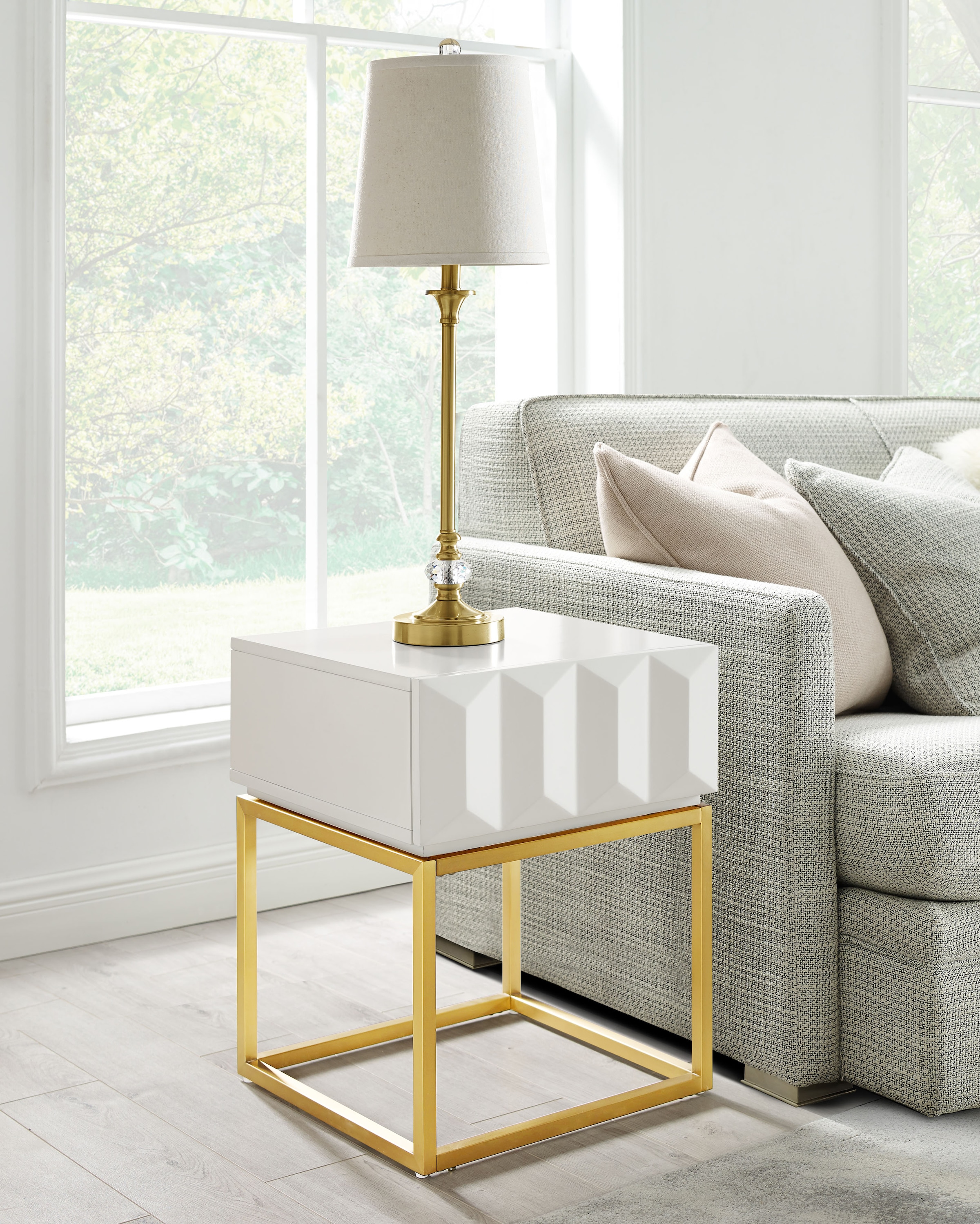 Leonique Table d'appoint »Alais, TOPSELLER!, OTTOs Choice« in 3D-Optik, goldfarbenes Metallgestell, auch als Nachttisch geeignet