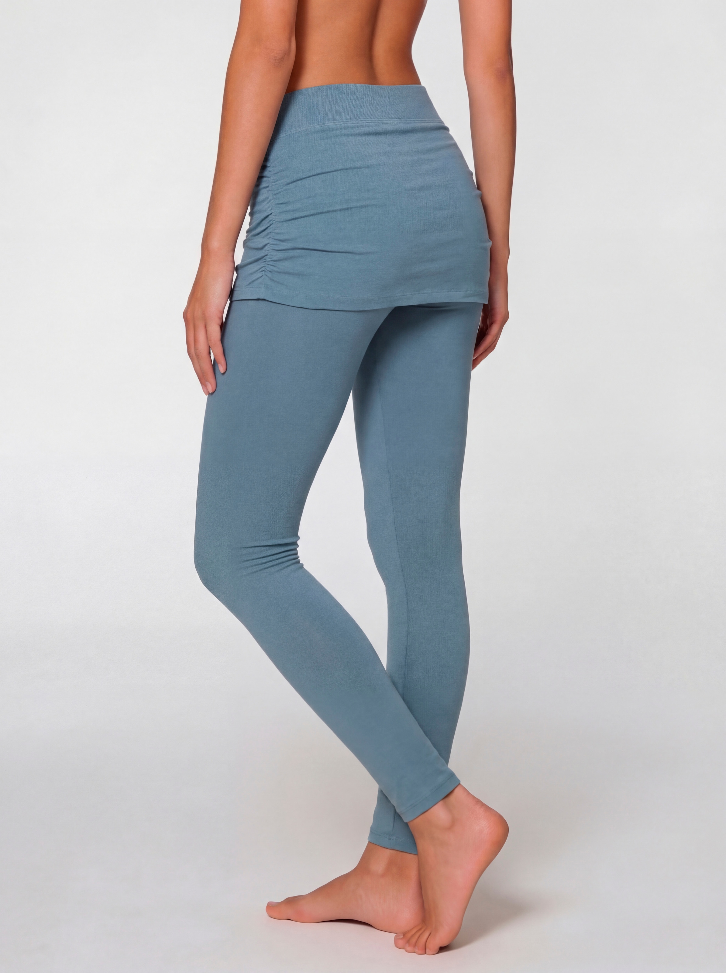 Vivance Active by Lascana Leggings  avec jupe attachée froncée sur le côté,