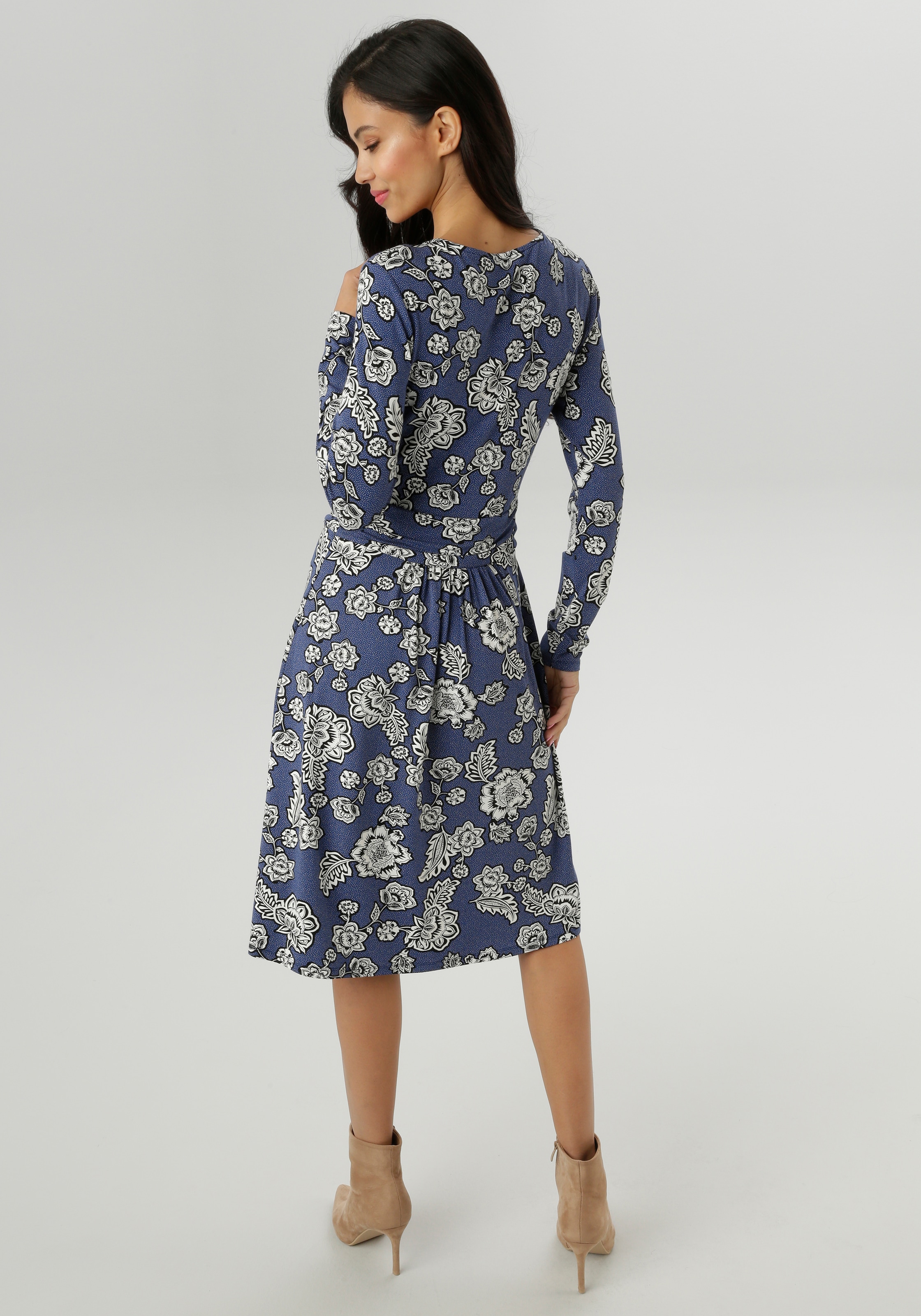 Aniston SELECTED Jerseykleid mit abstrakter Blüten- und Blättermusterung