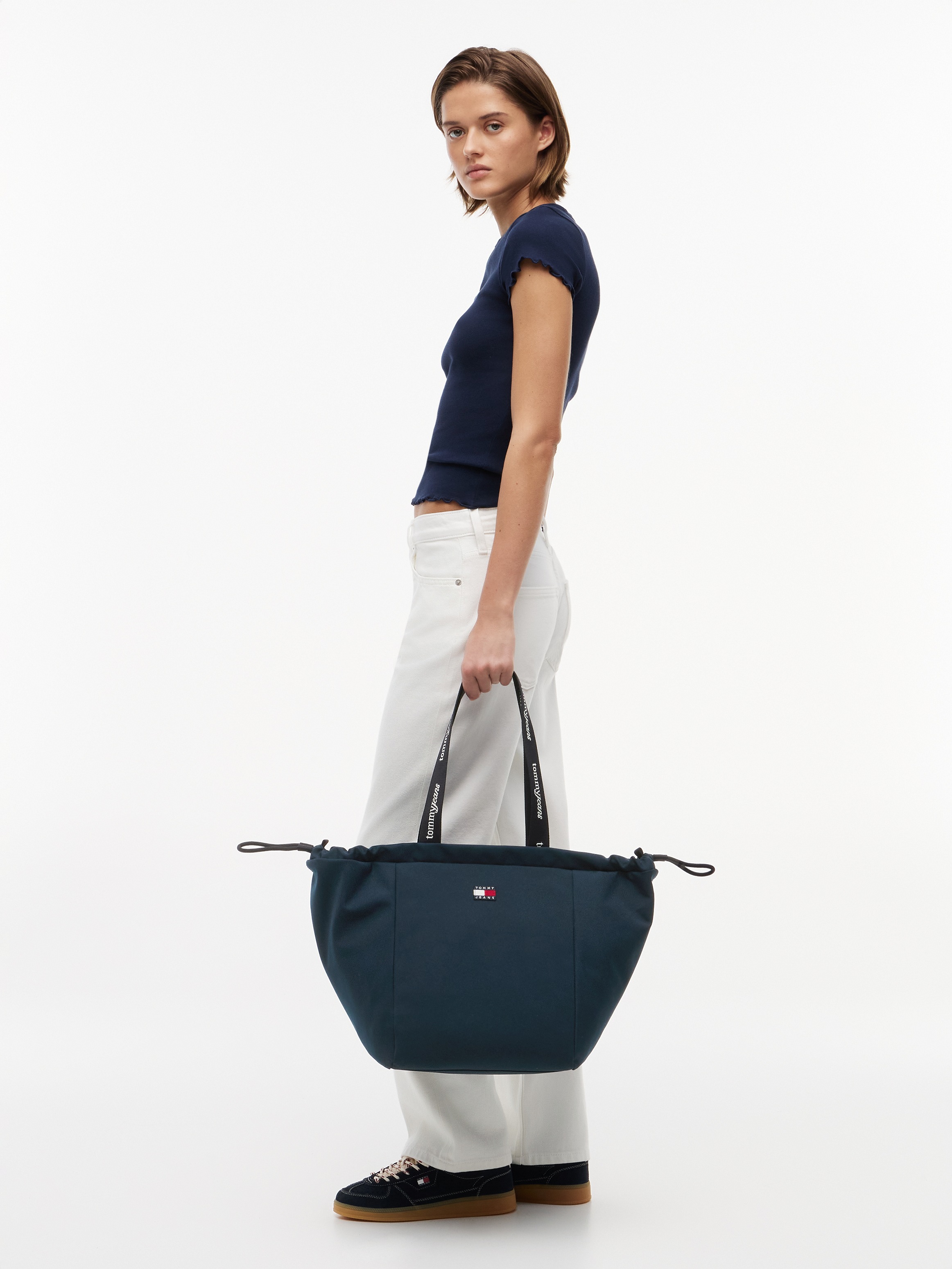Tommy Jeans Tragetasche »TJW ESS DAILY TOTE« Damen Handtasche, Shopper mit Logoflagge