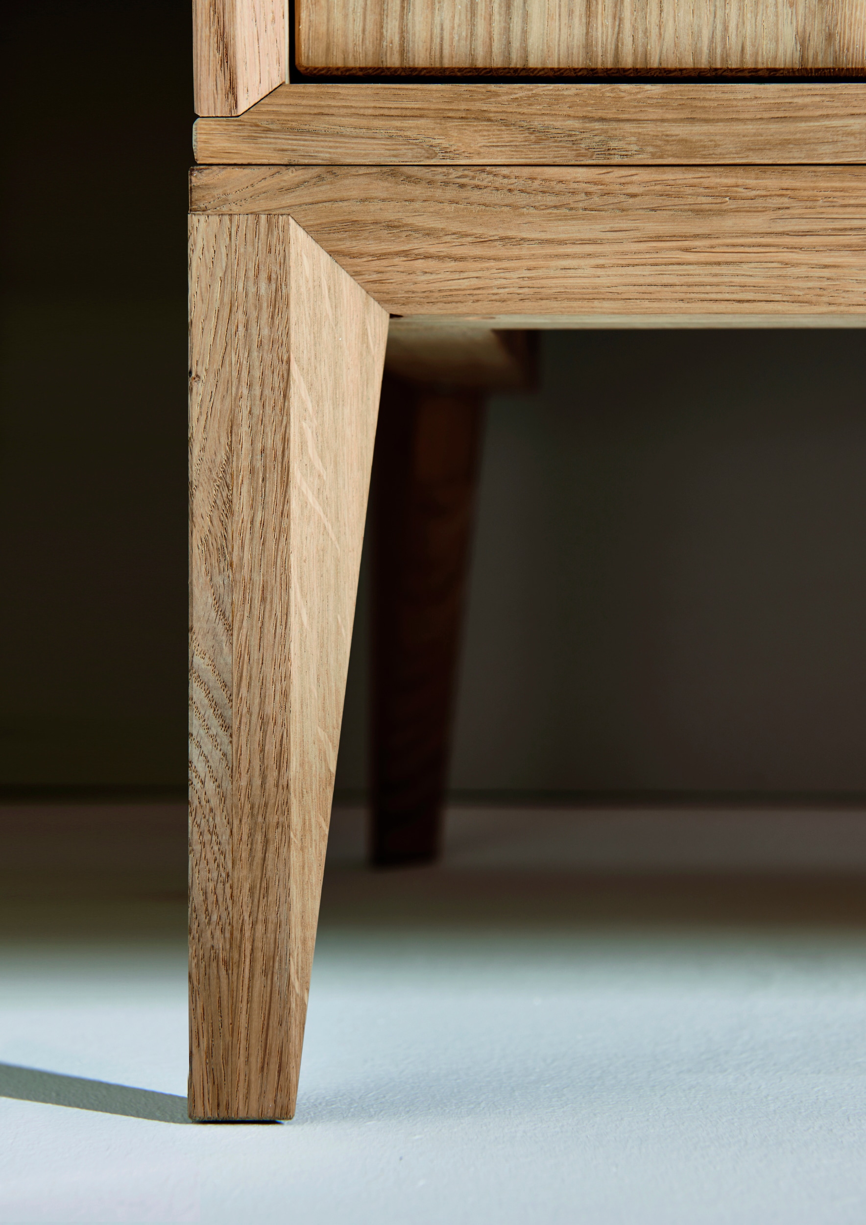 Home affaire Sideboard »Koda« inklusive Beleuchtung, Glasböden verstellbar