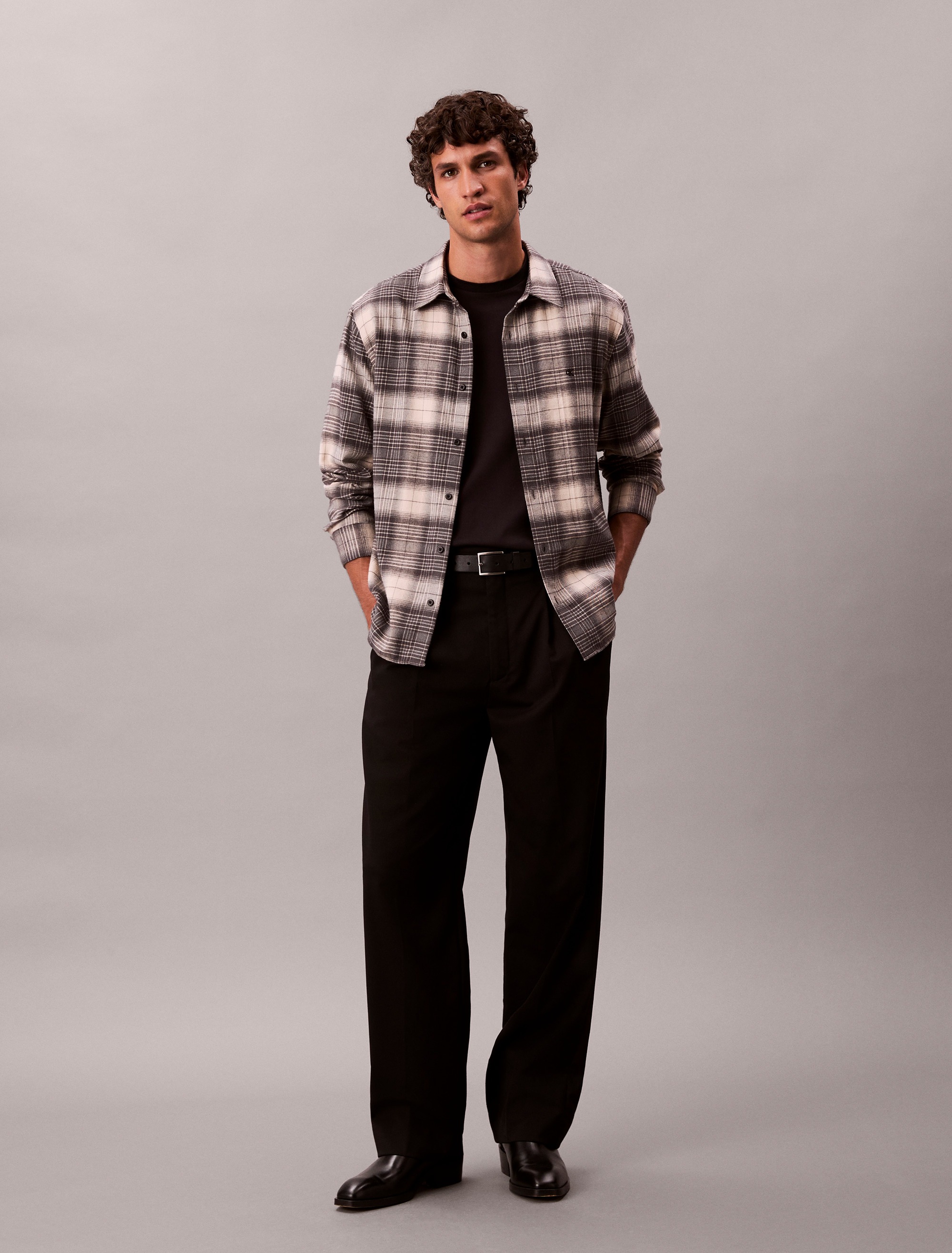 Calvin Klein Jeans Langarmhemd »LS BRUSHED PLAID EASY SHIRT« Mit Rundhalsausschnitt, regular fit