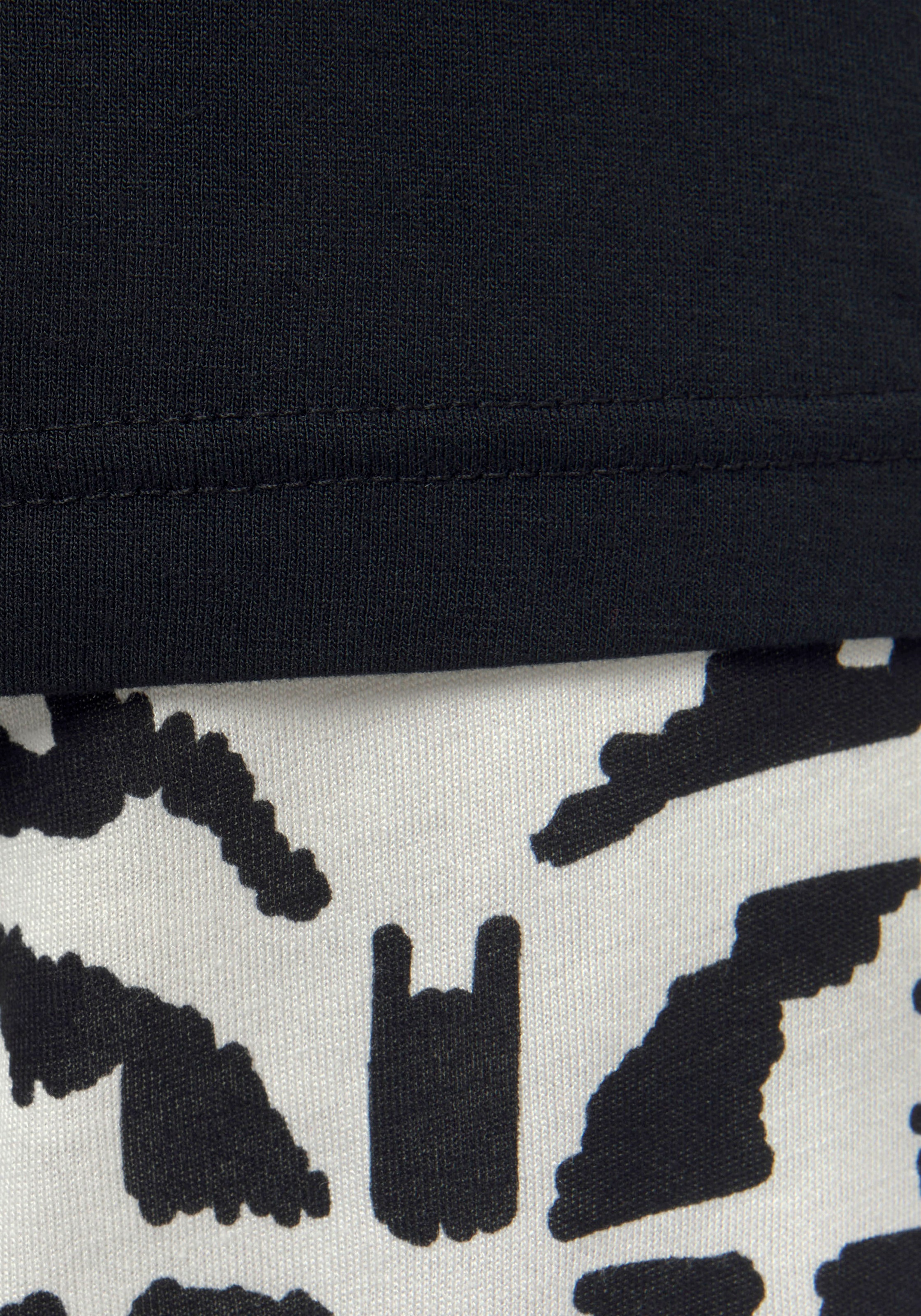 s.Oliver Pyjama 2 tlg. mit floralem Ethno-Muster