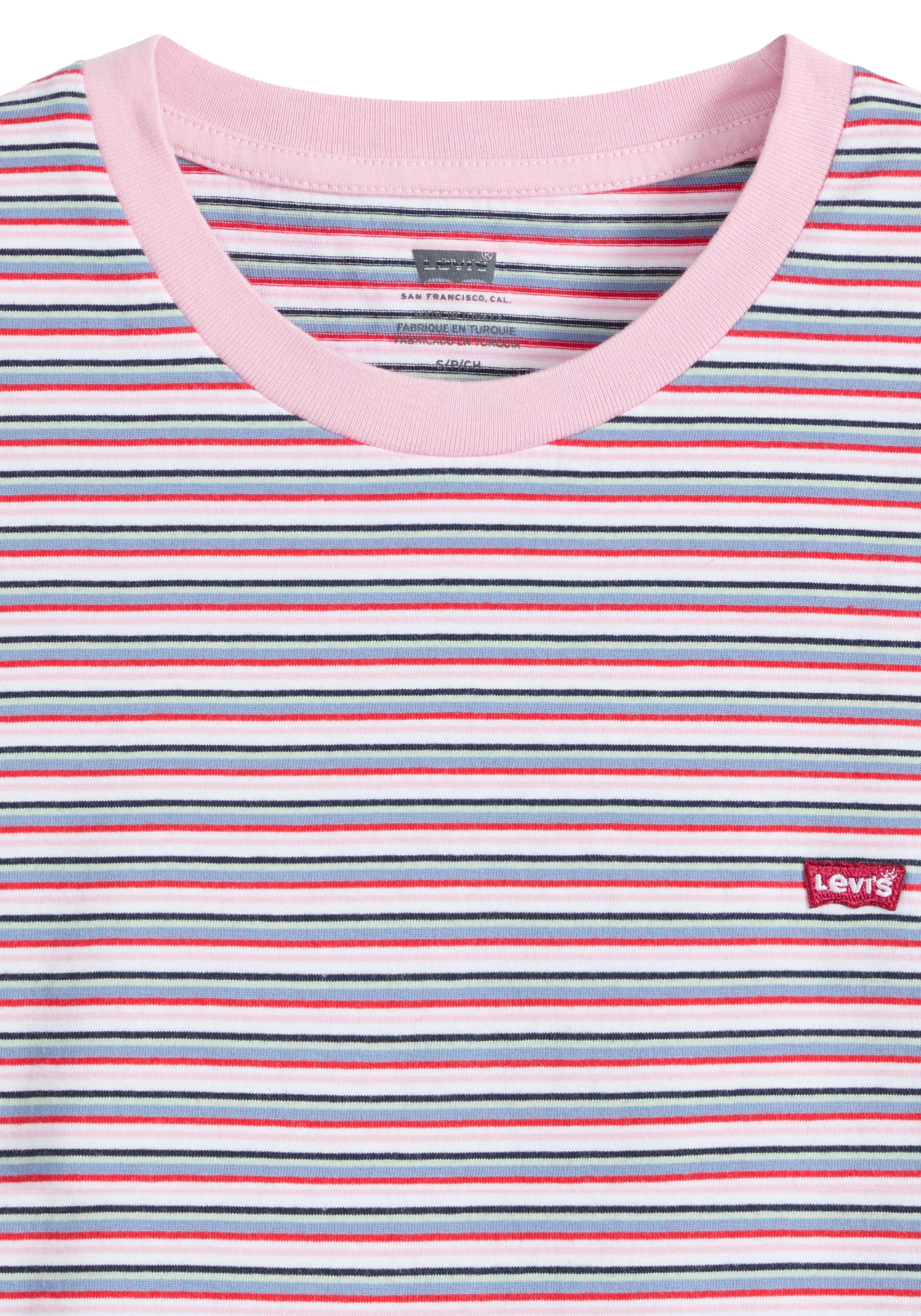 Levi's® T-Shirt »PERFECT TEE« mit kleiner Logo-Stickerei