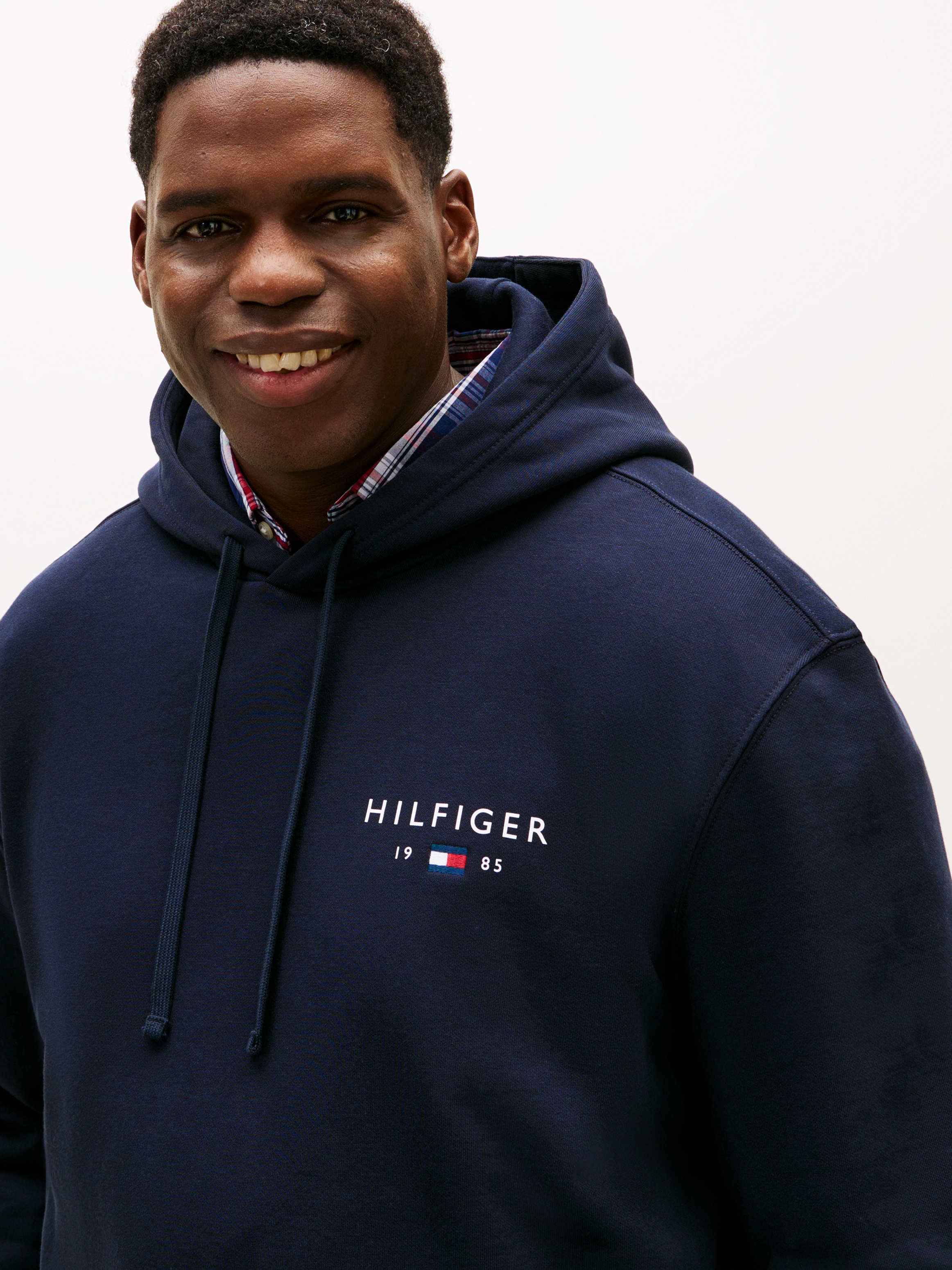 Tommy Hilfiger Big & Tall Hoodie »BT-BRAND LOVE HILFIGER«, Grosse Grössen, normale Passform
