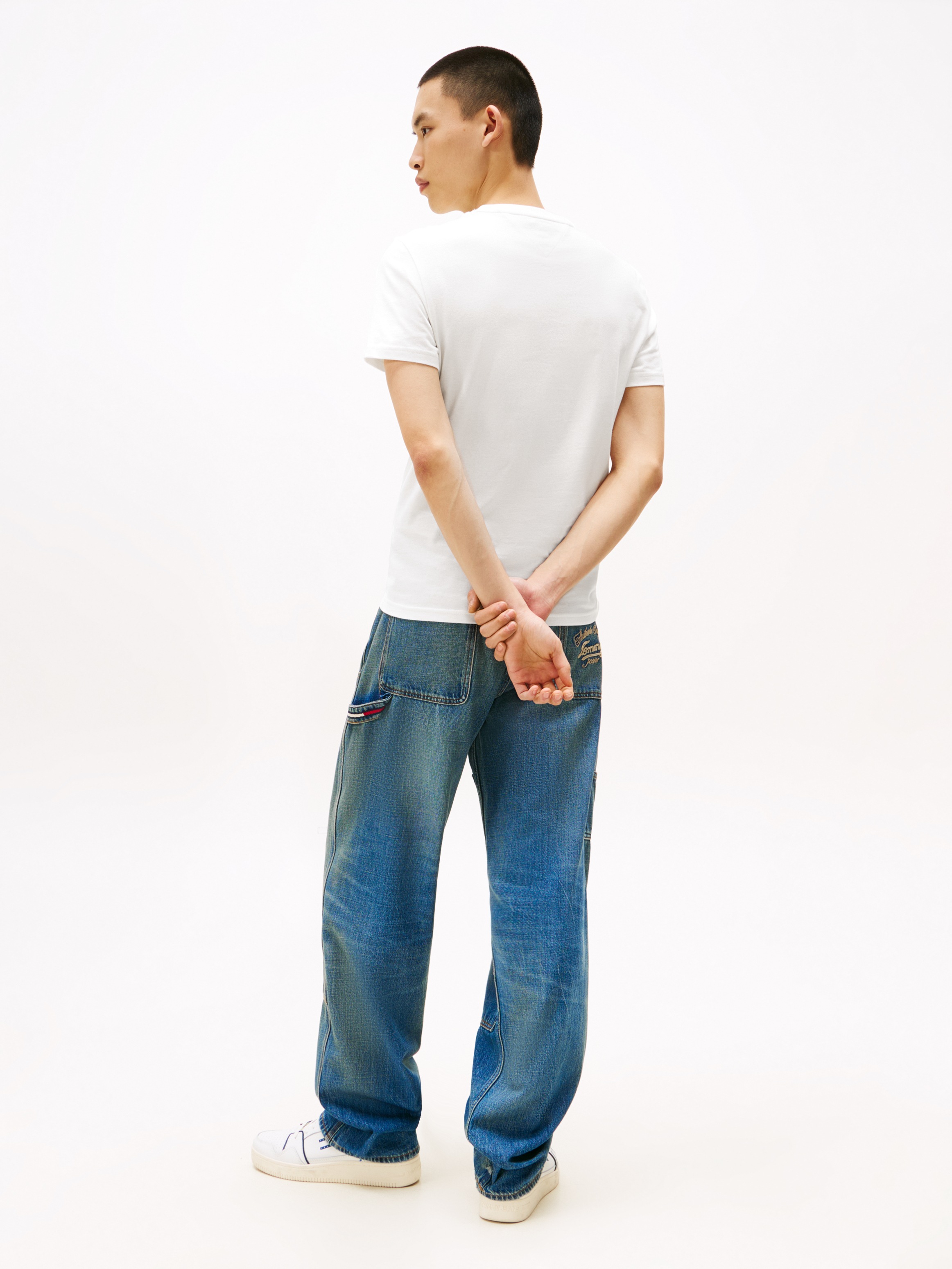 Tommy Jeans Rundhalsshirt »TJM XSLIM 2PACK JERSEY TEE EXT« Packung, 2er-Pack,  Logostickerei, 2Pack