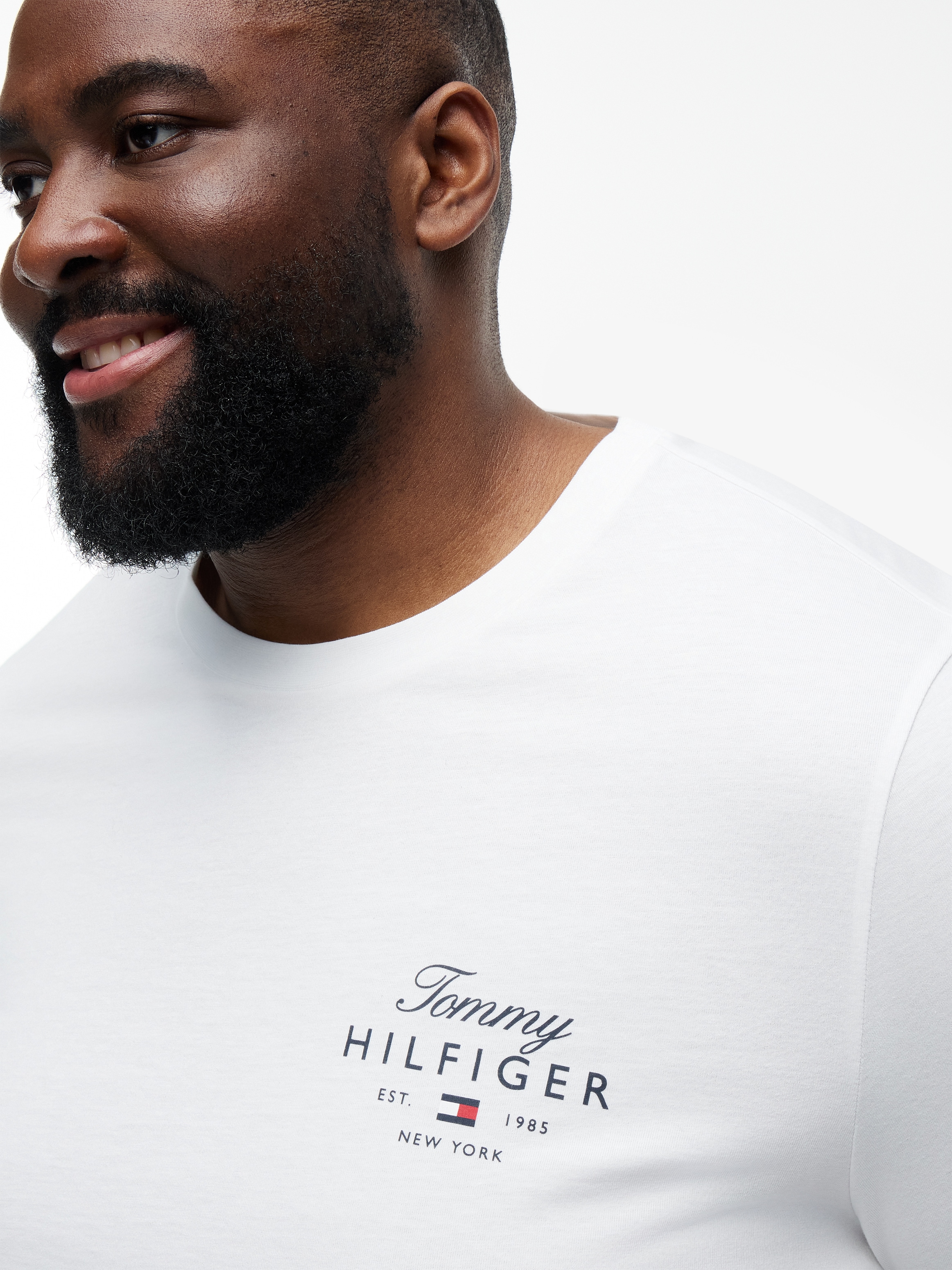 Tommy Hilfiger Big & Tall T-shirt »BT-SCRIPT STACK« grandes tailles, en jersey avec logo