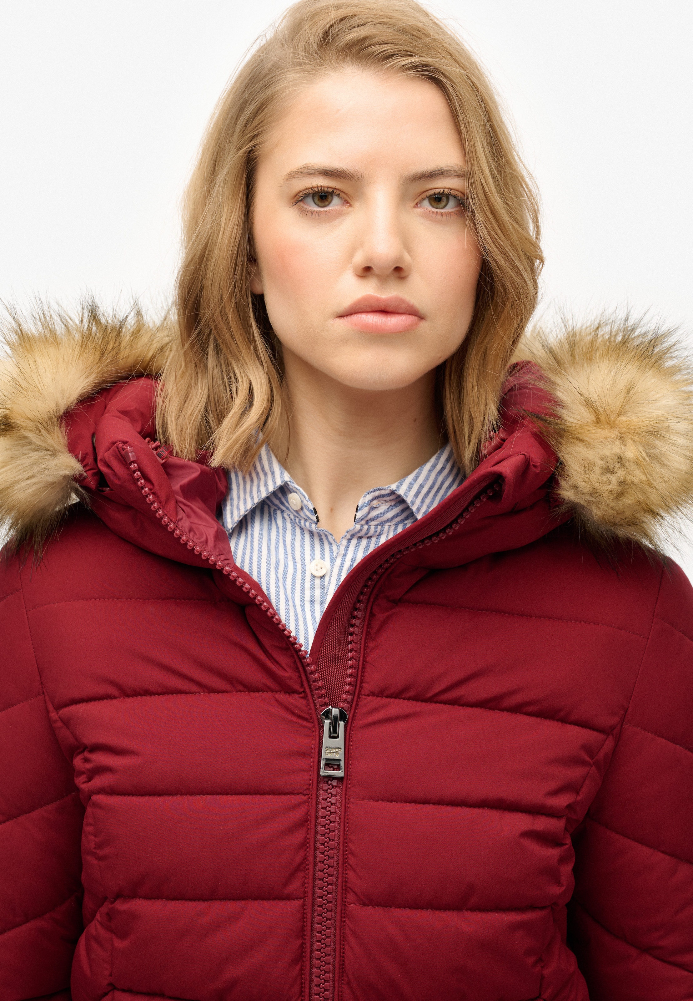 Superdry Veste matelassée »FUJI FAUX FUR HOOD MID LENGTH« mit Kapuze