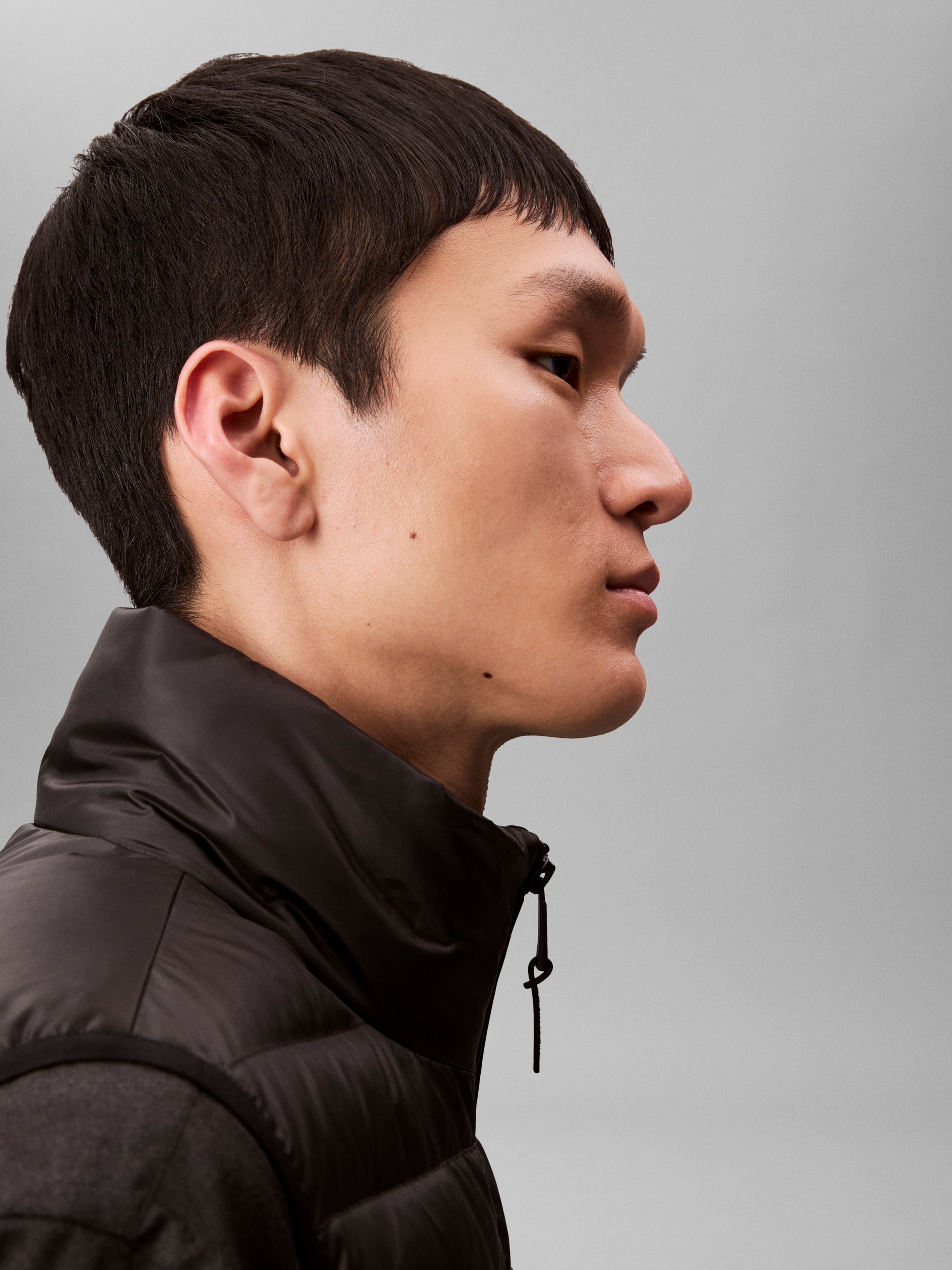 Calvin Klein Gilet matelassé »SLVLSS LT WT NYLON PUFFER VEST«, Mit Rundhalsausschnitt
