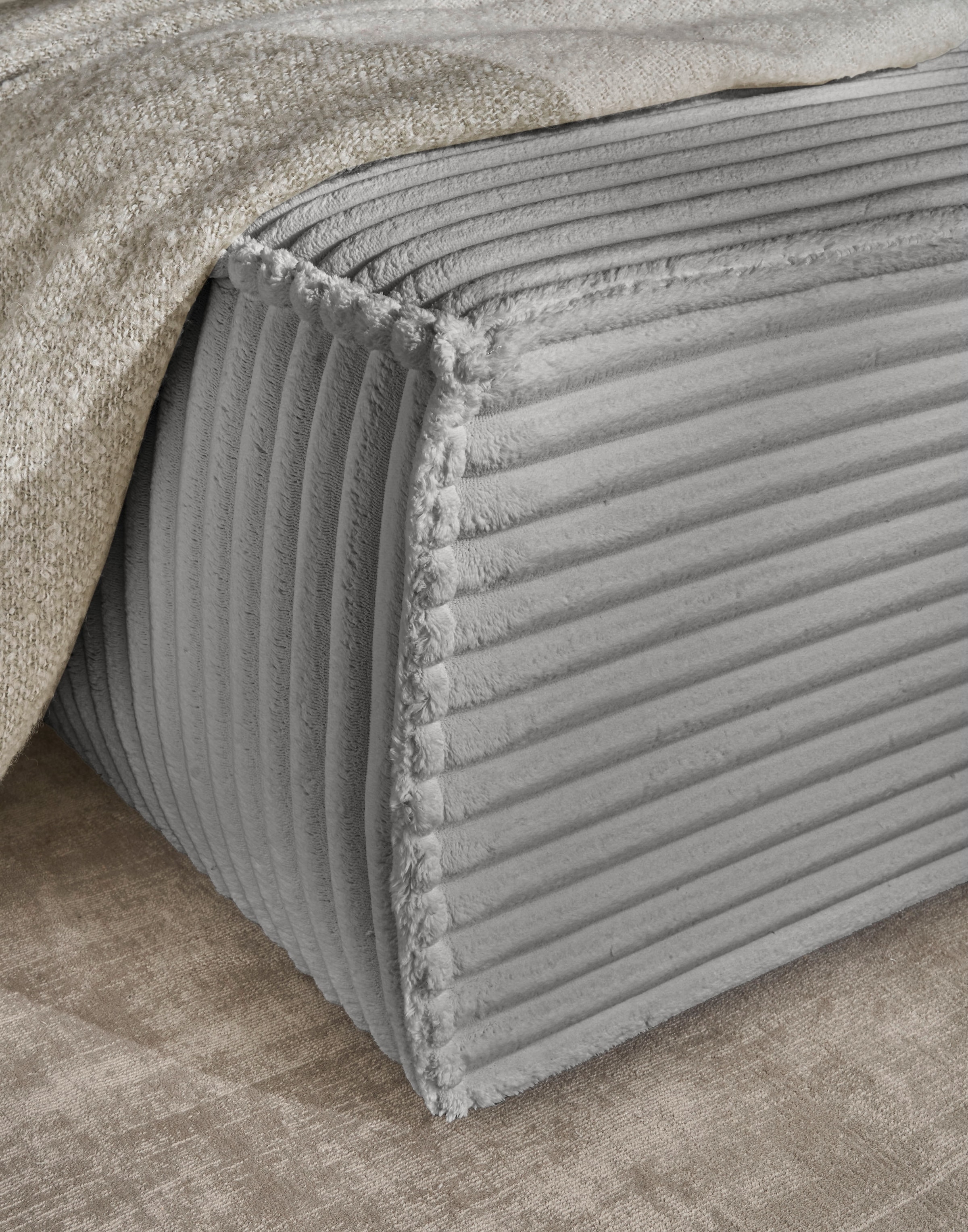 GOODproduct Ecksofa »FINNLEY, L-Form 257 cm, Schlafsofa« mit Bettkasten, in Bouclé, Struktur fein und Mega Cord