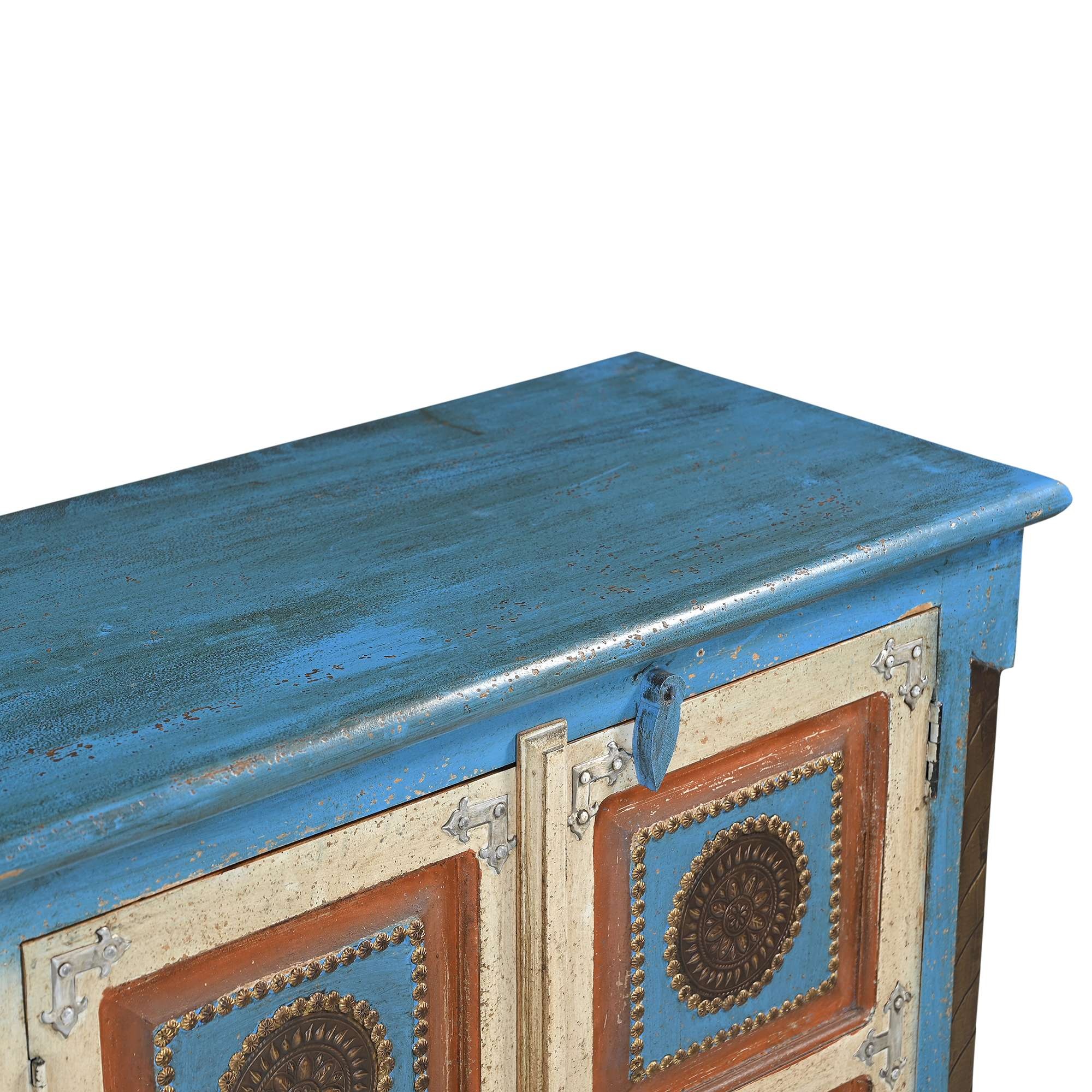 Home affaire Sideboard »Mahar« mit aufwendiger Schnitzerei, handgefertigt, Unika-Möbel, Breite 160 cm