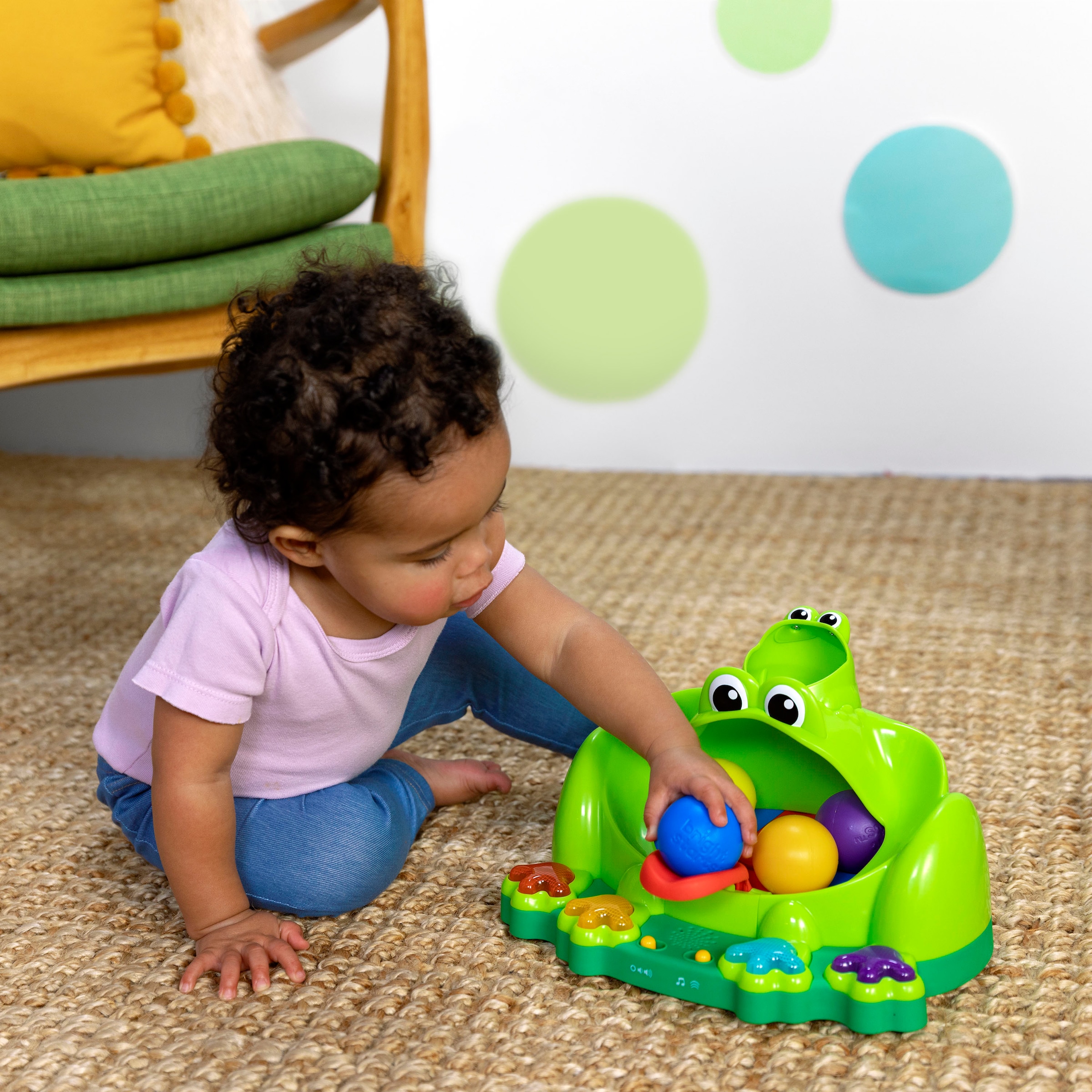 Bright Starts Lernspielzeug »Poppin' Ball Frog Ball Play Toy« mit Licht und Sound