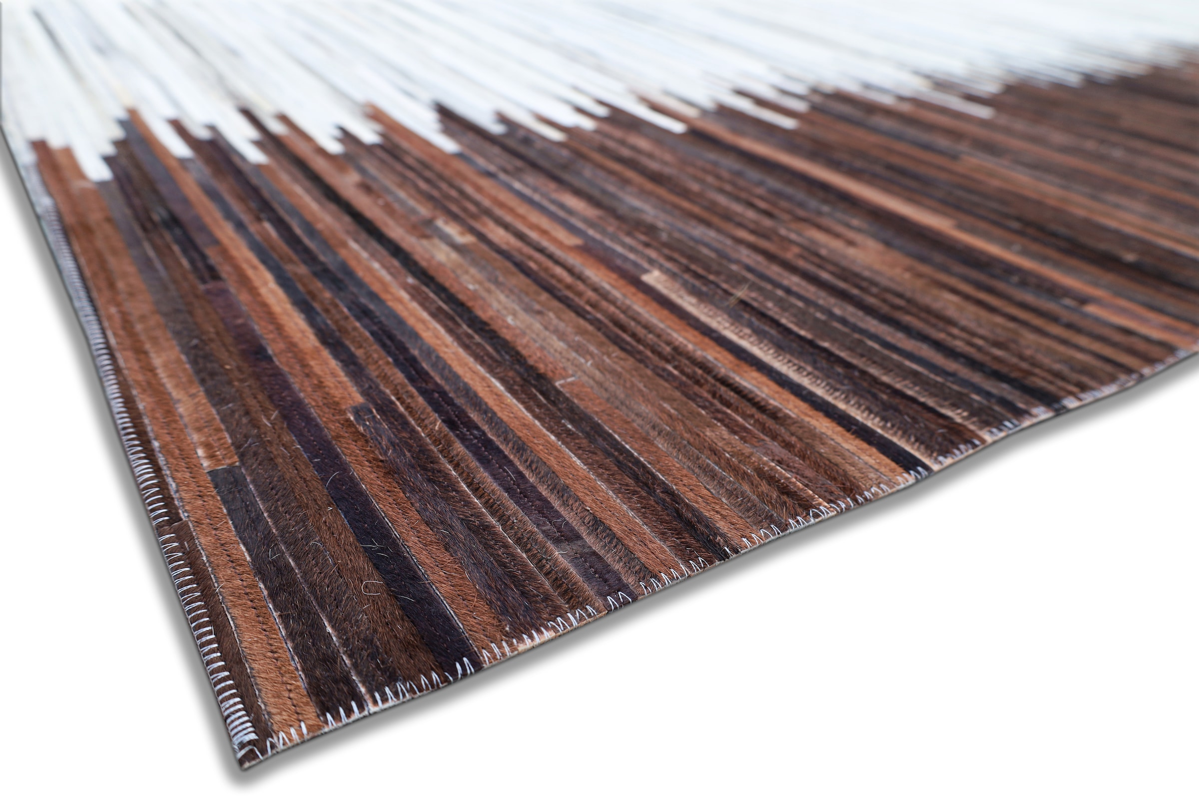 Myflair Möbel & Accessoires Tapis en fourrure »Urban Hide, echtes Rinderfell, LAGERRÄUMUNG« Rectangulaire 10 mm Höhe fait main, produit naturel, structure naturelle & look premium