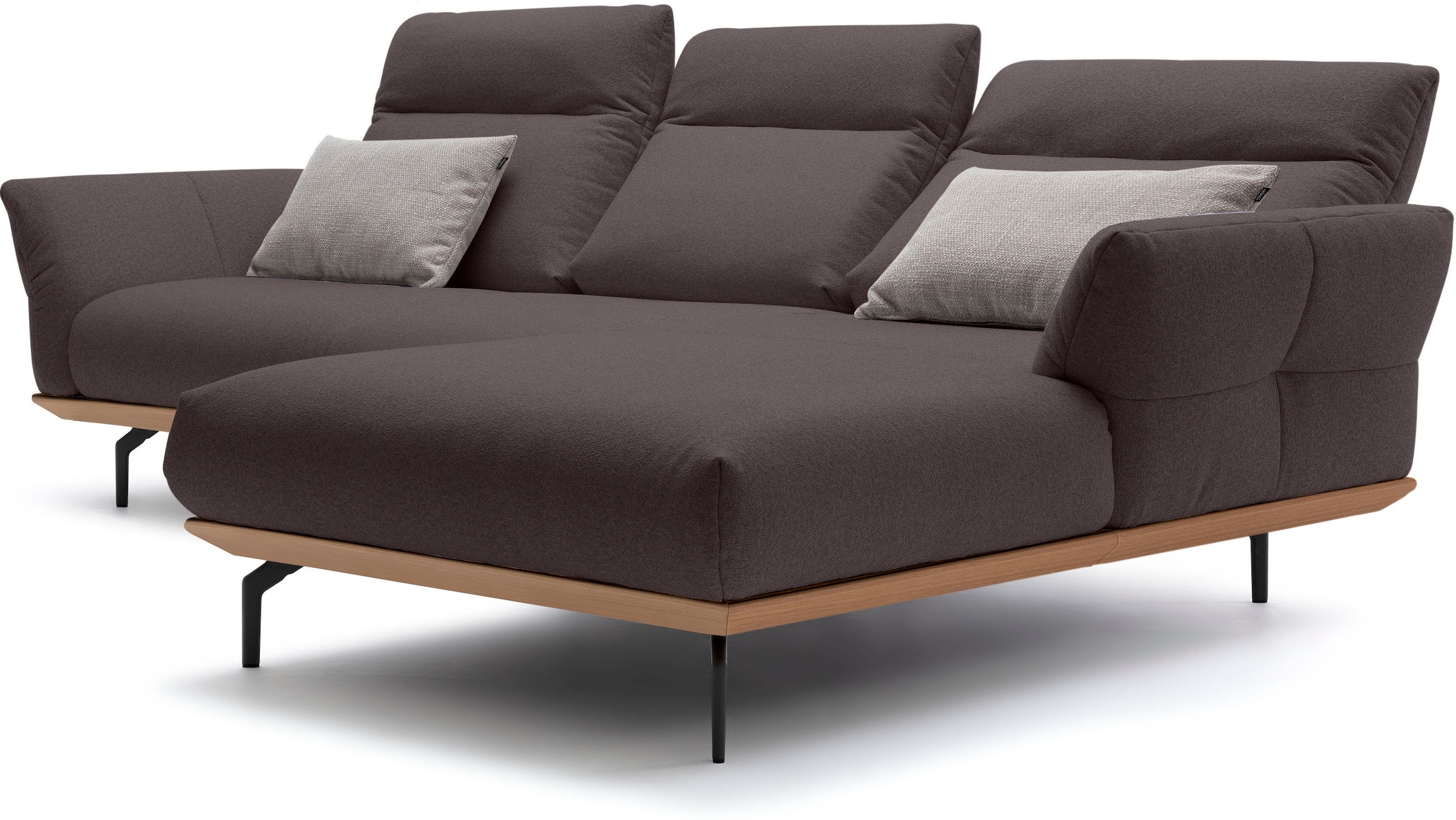 Creation BY ROLF BENZ Canapé d'angle »CR.460 Designsofa mit verstellbarer Rückenlehne, hochwertig & bequem« socle en chêne, pieds en aluminium moulé gris ombre, largeur 298 cm