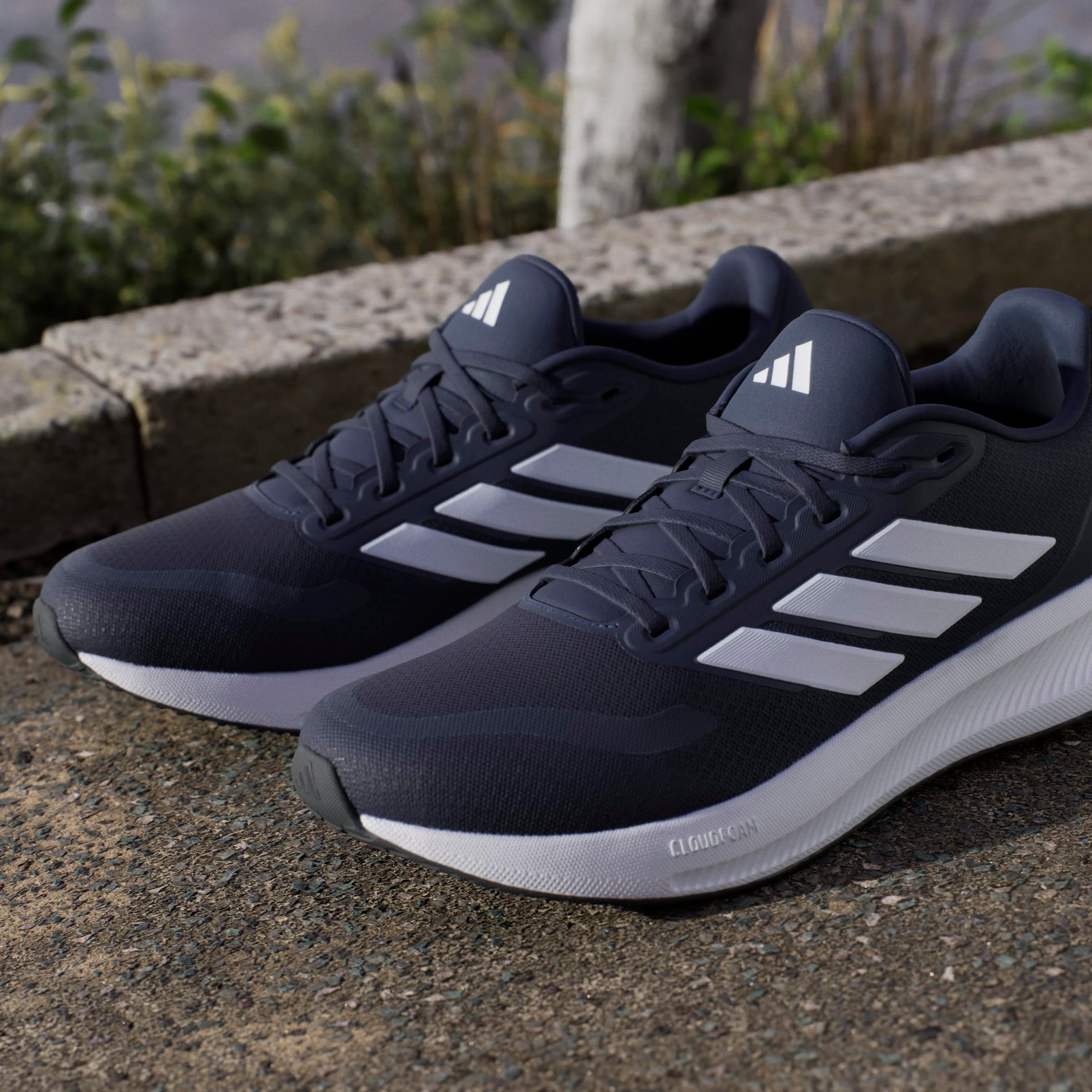 adidas Performance Chaussure de course »RUNFALCON 5«