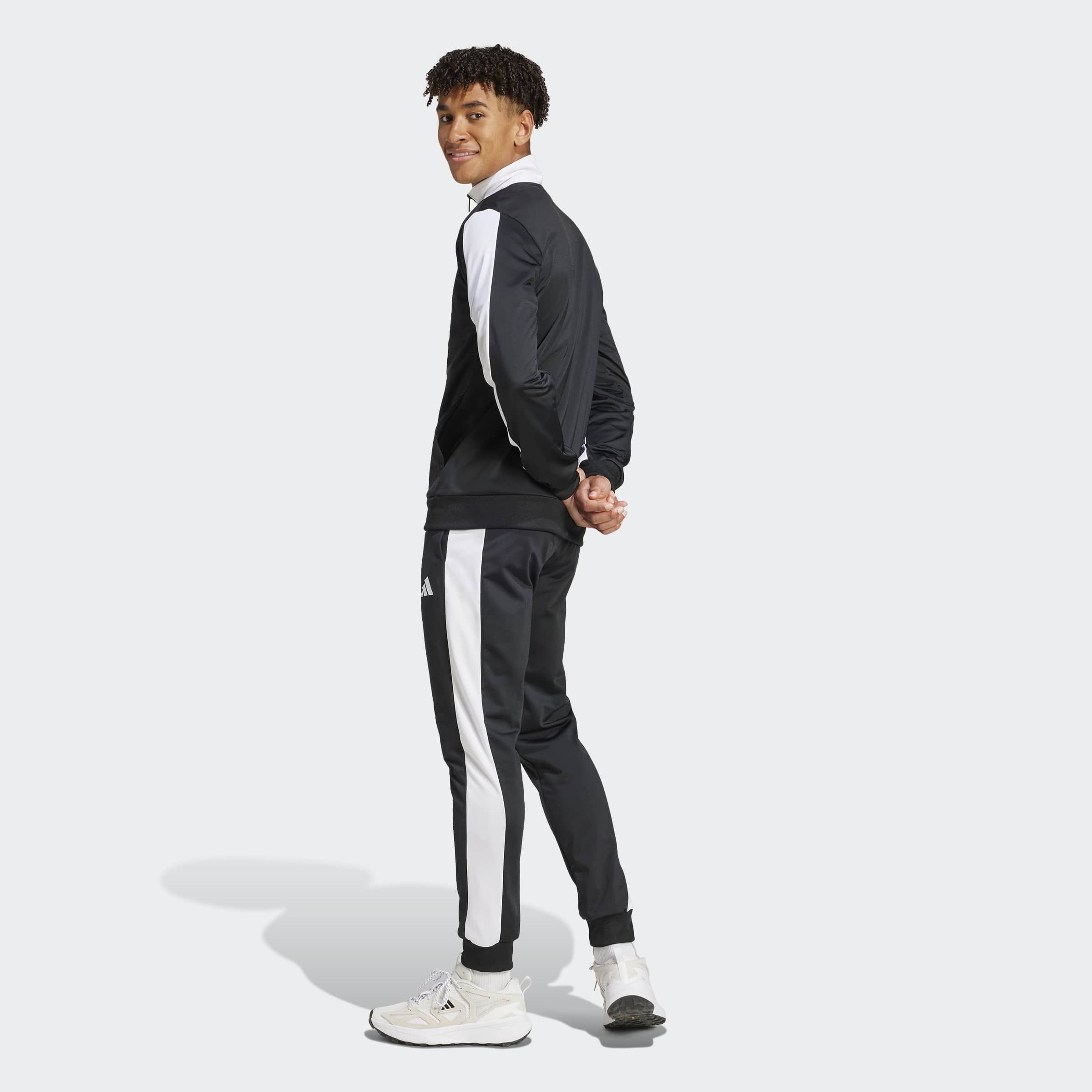 adidas Sportswear »M TR CB TS« 2 cuis