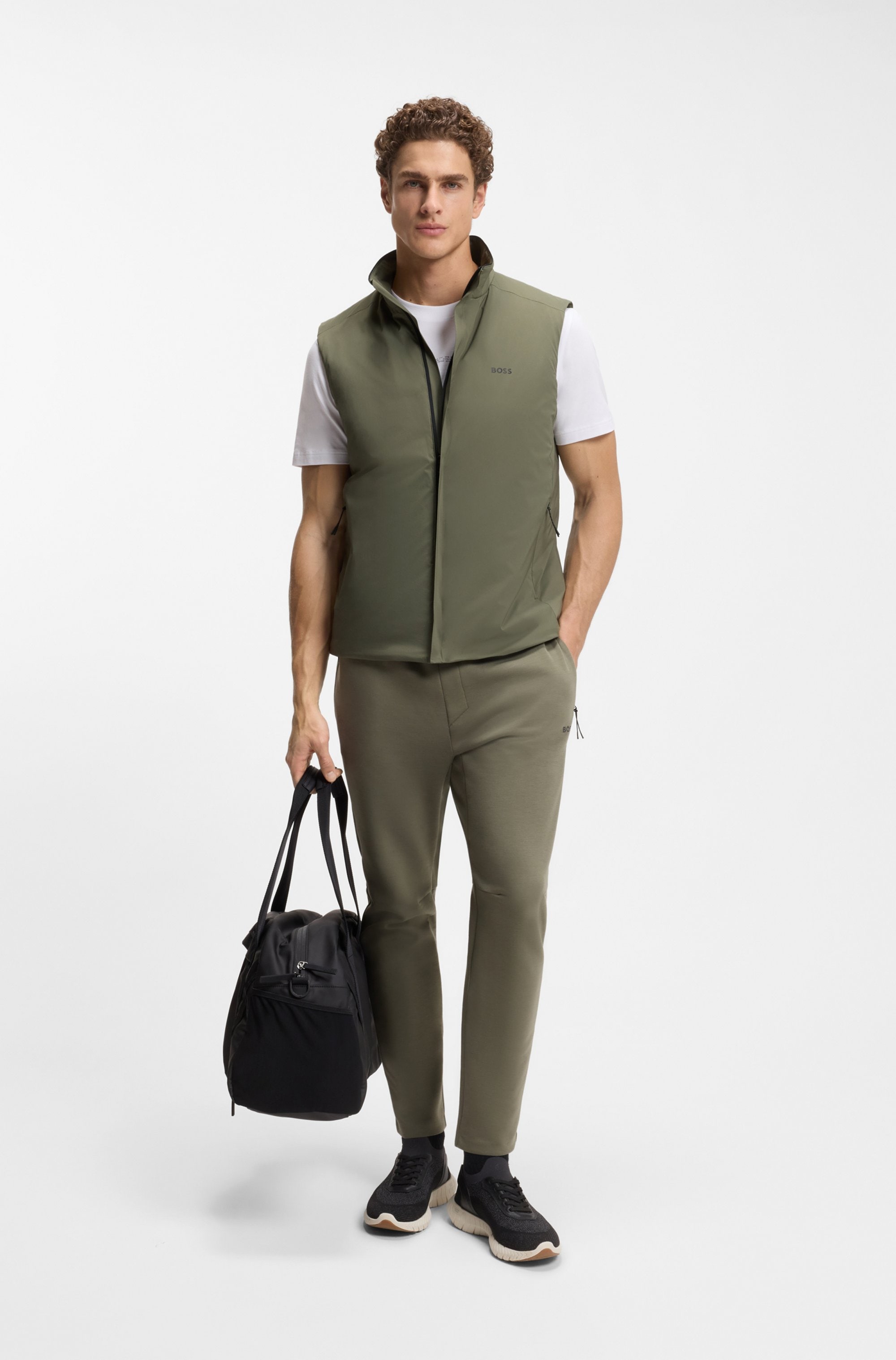BOSS GREEN Gilet fonctionnel Regular Fit, 4-Wege-Stretch-Qualität, Highloft-Stretch-Wattierung
