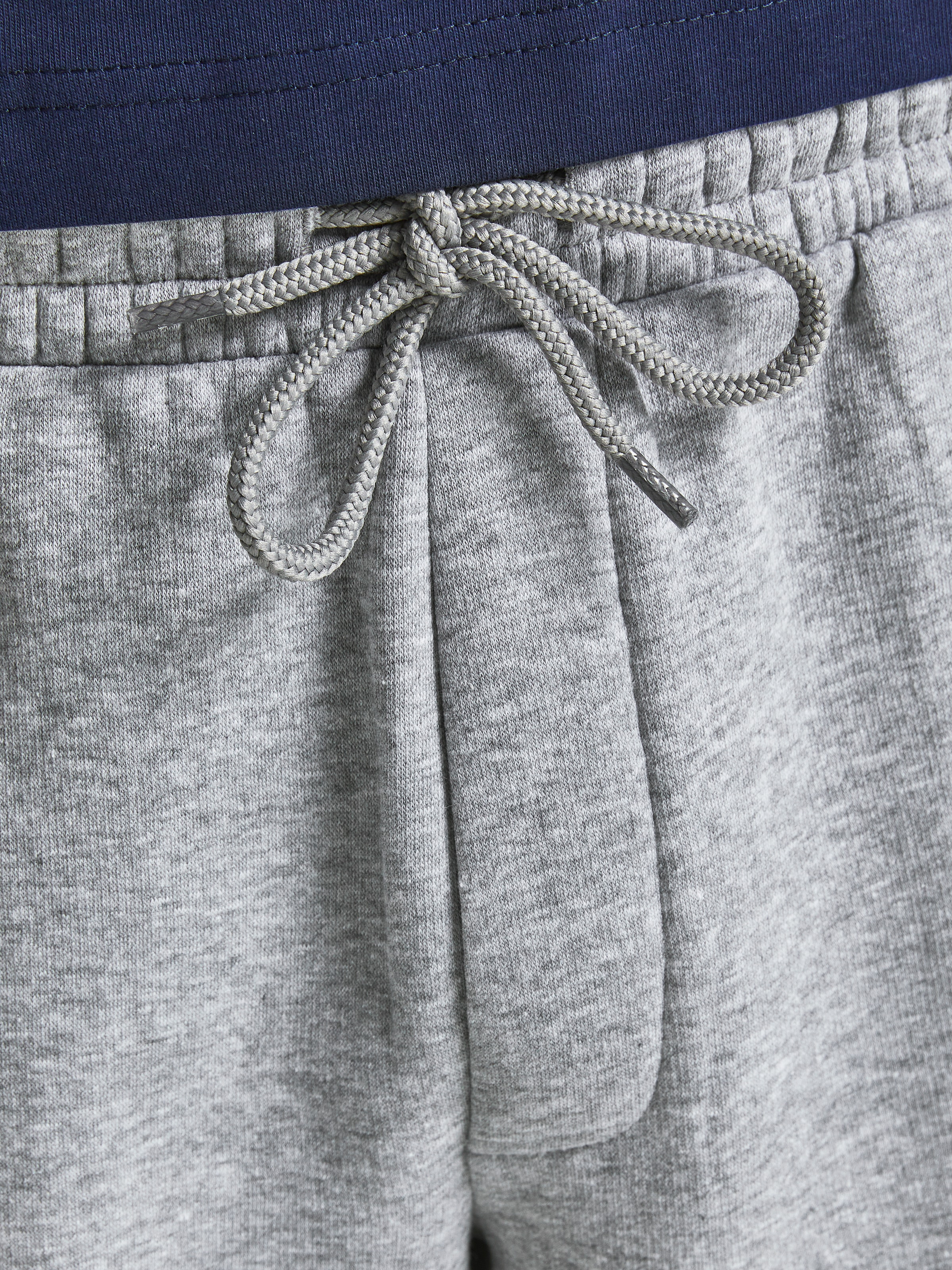 Jack & Jones Sweatshorts »JPSTGORDON mit elastischem Bund«  unifarben, modisch, regular fit, Webstoff