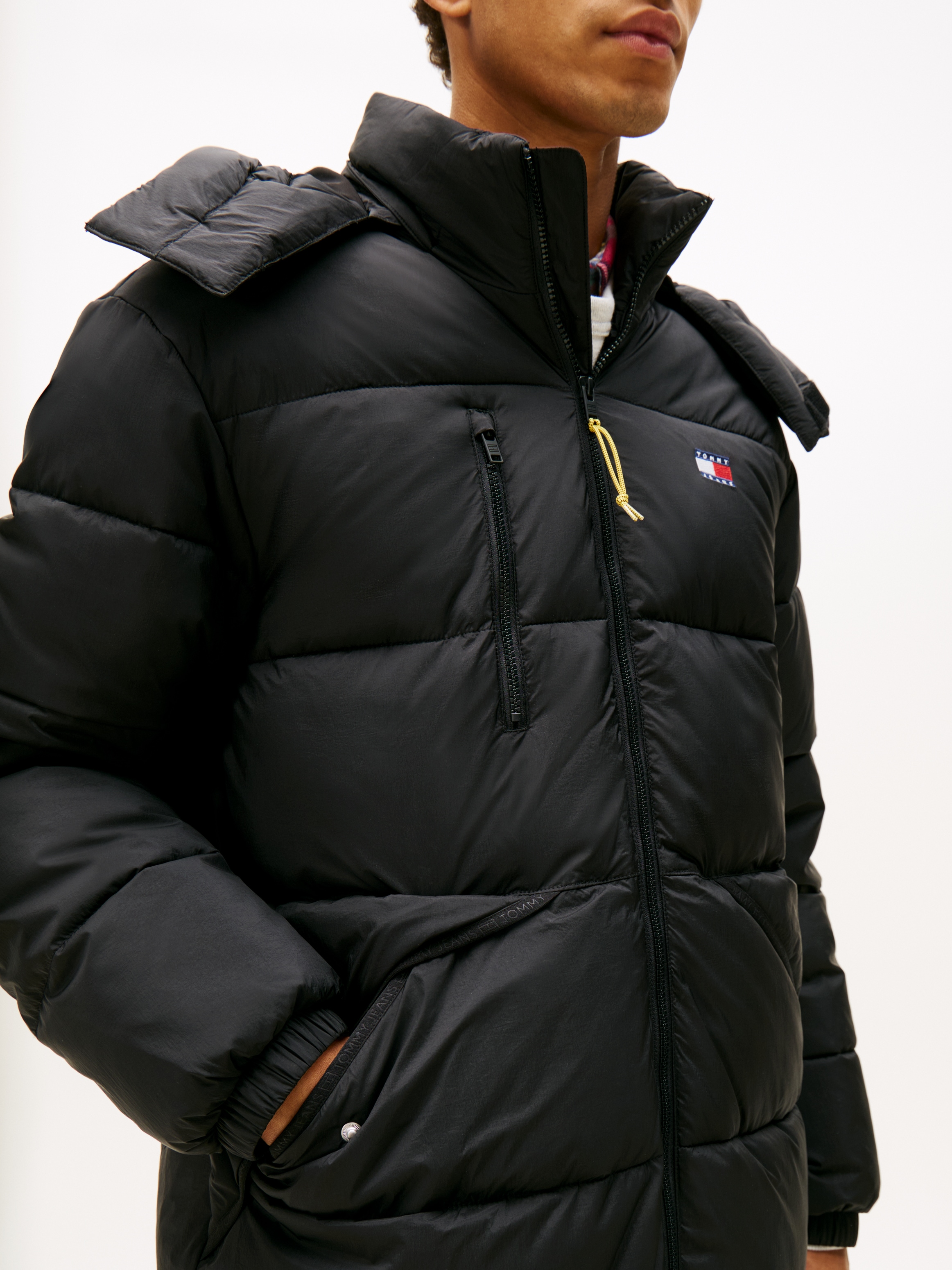 Tommy Jeans Steppmantel »VAIL MAXI PARKA«, Regular fit mit abnehmbarer Kapuze
