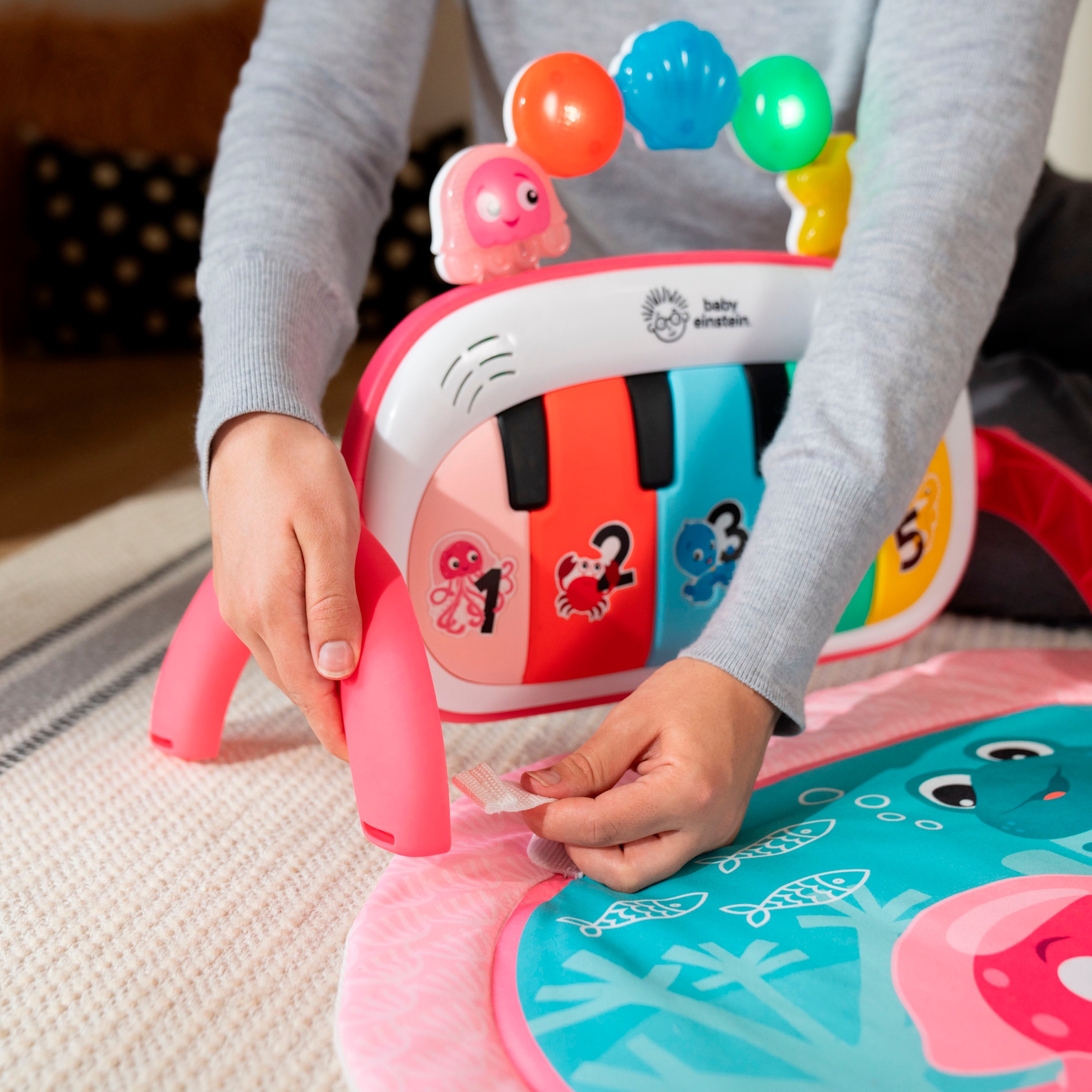 Baby Einstein Spielbogen »4-in-1 Kickin’ Tunes Jellyfish Jamboree Music & Language Discovery Gym« mit Soundeffekt